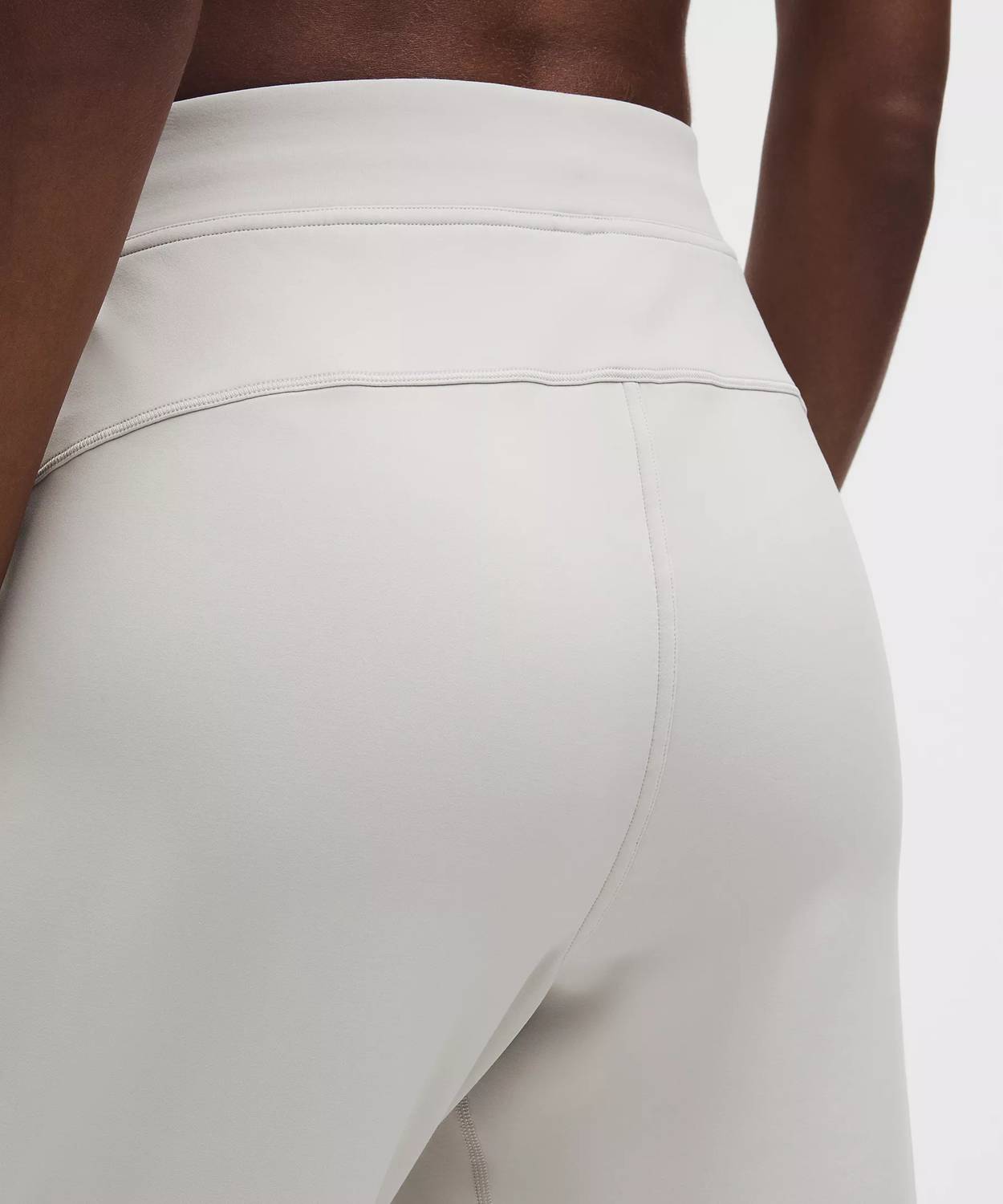 Pantalón deportivo de tiro alto color gris