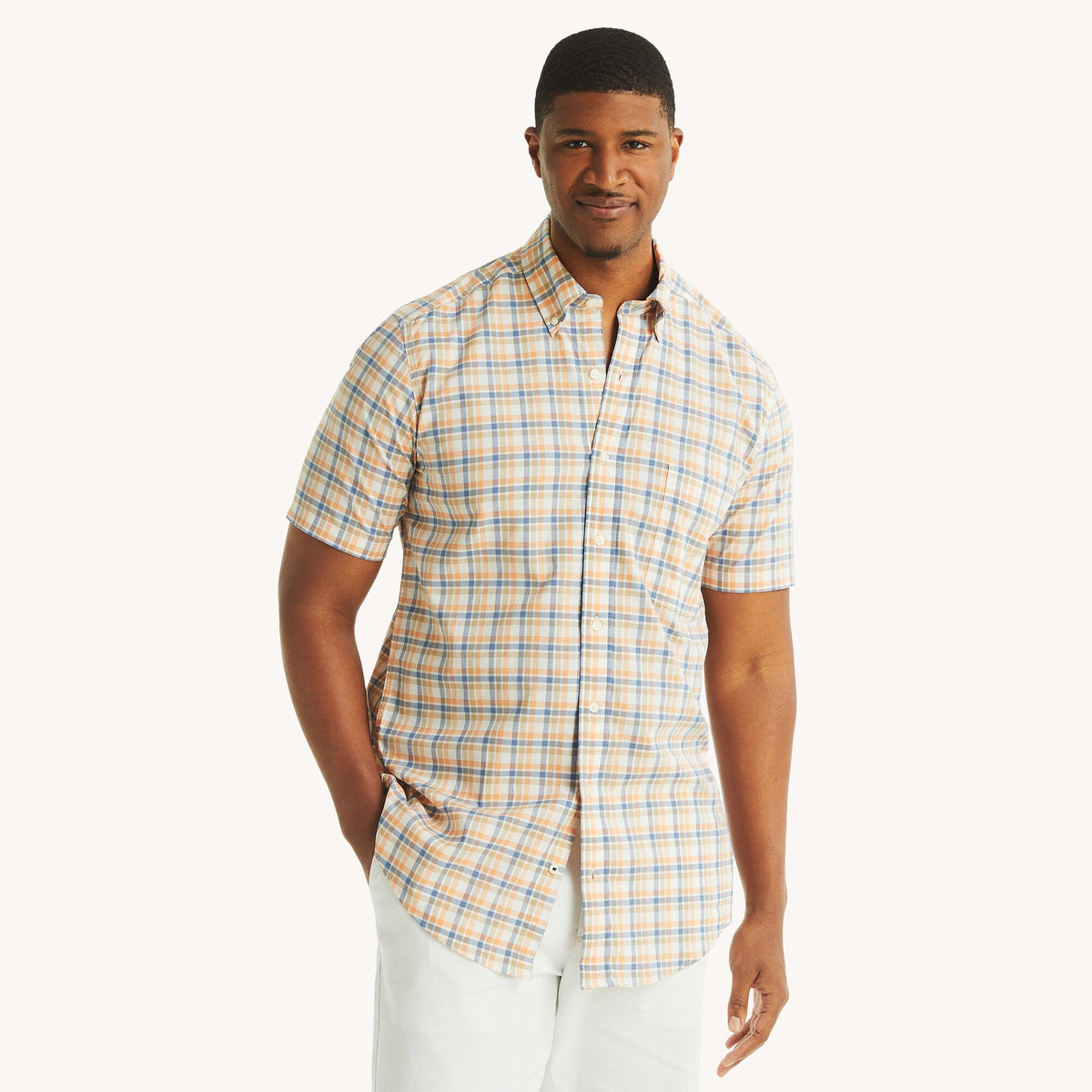 Camisa de hombre de manga corta a cuadros