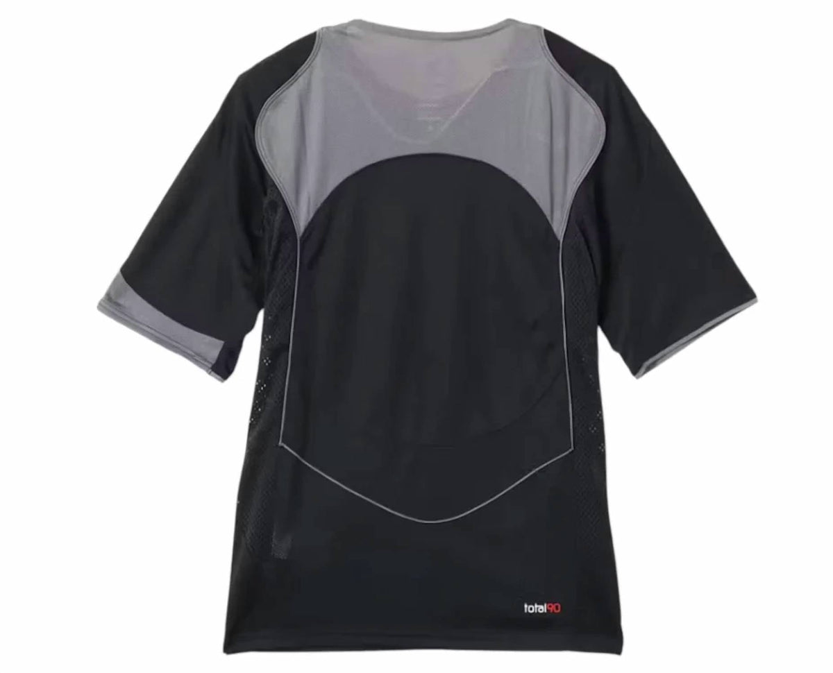 Camiseta color negro