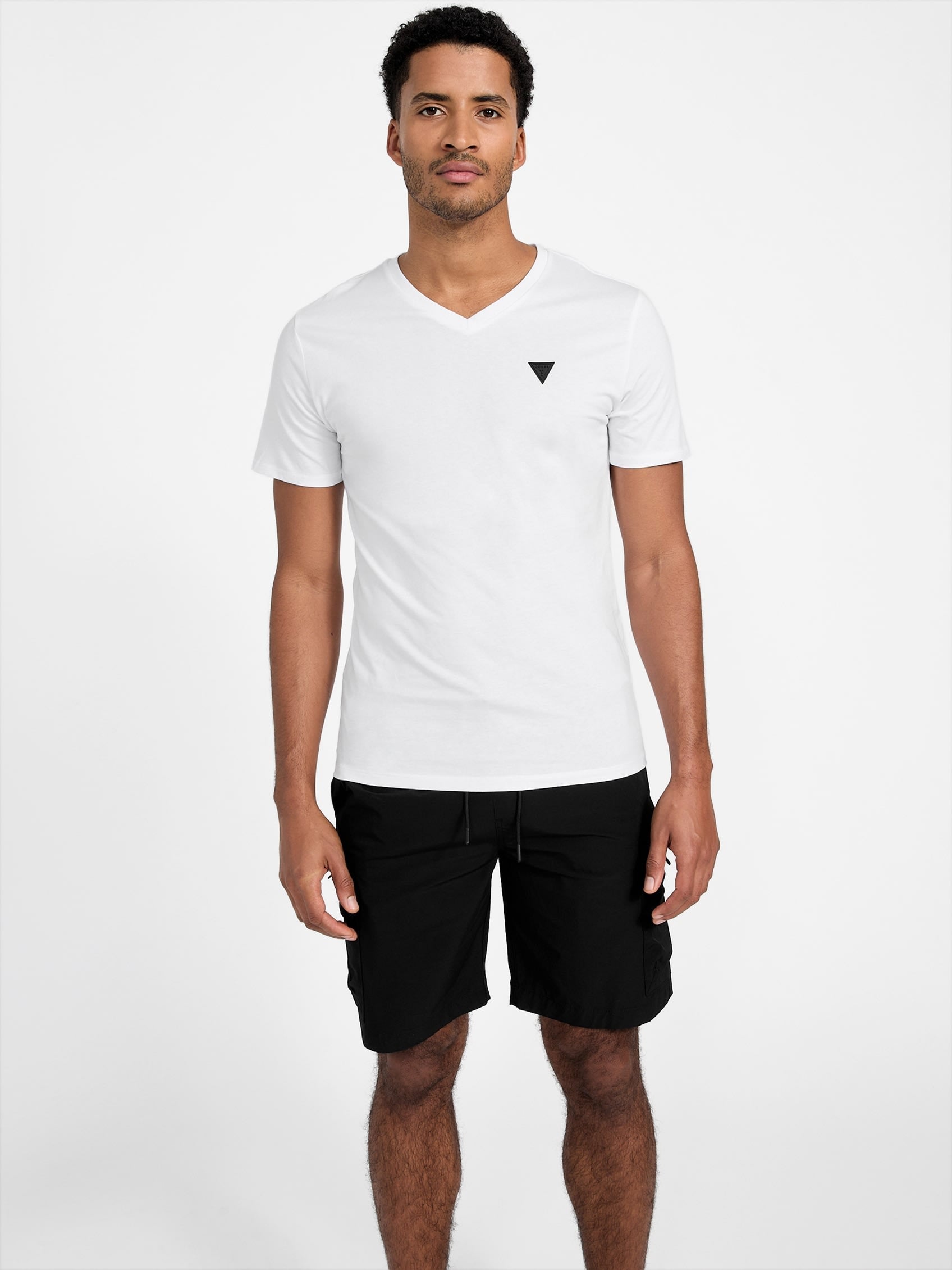 Camiseta con cuello en V