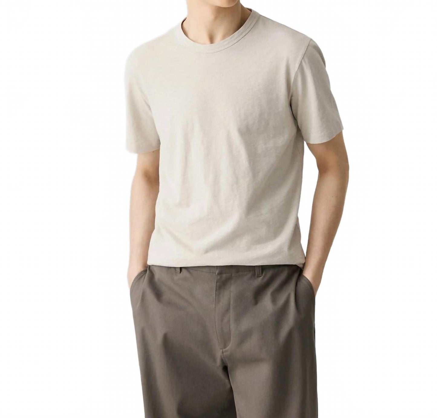 Camiseta con cuello redondo color plateado