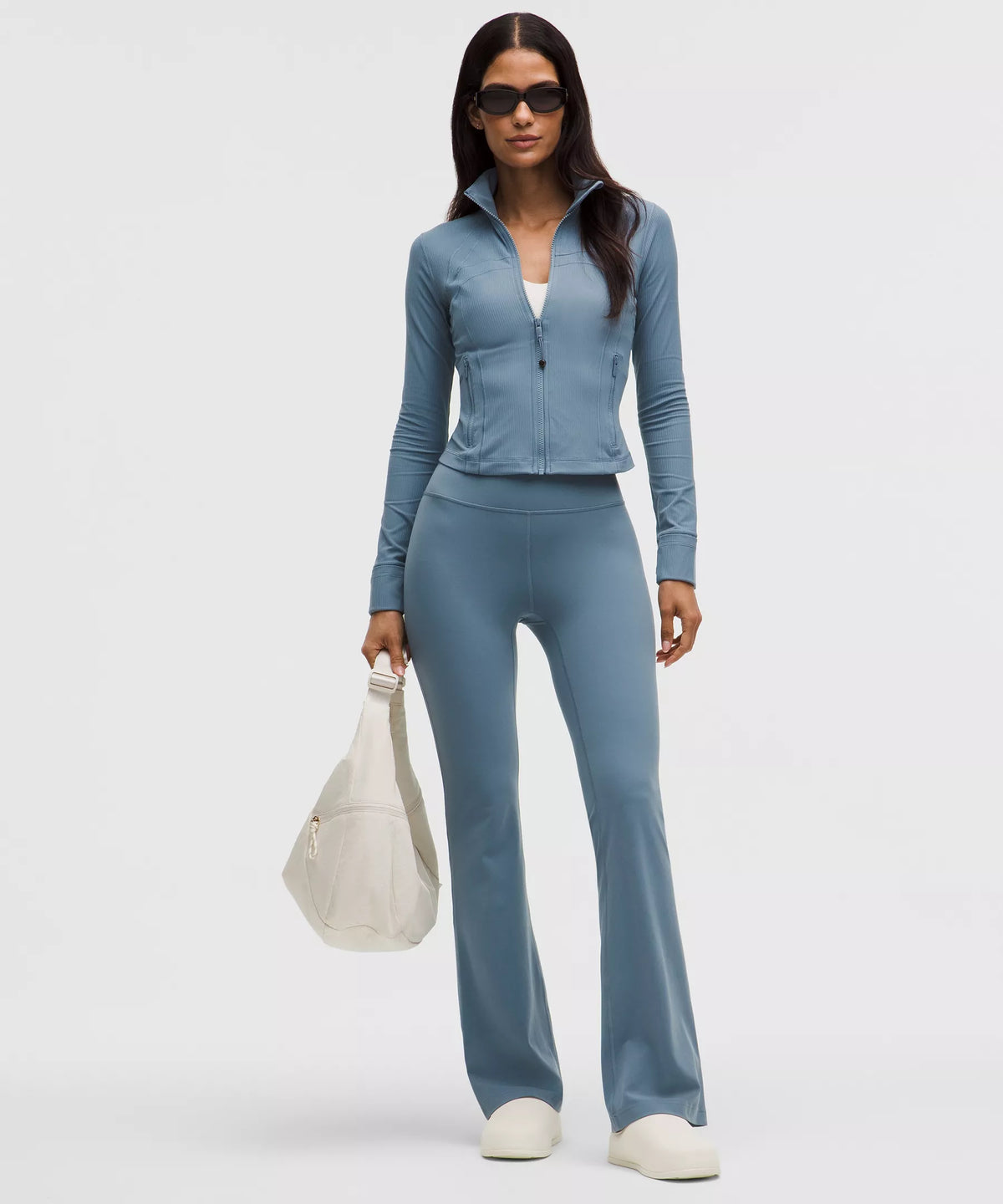 Pantalón de tiro alto