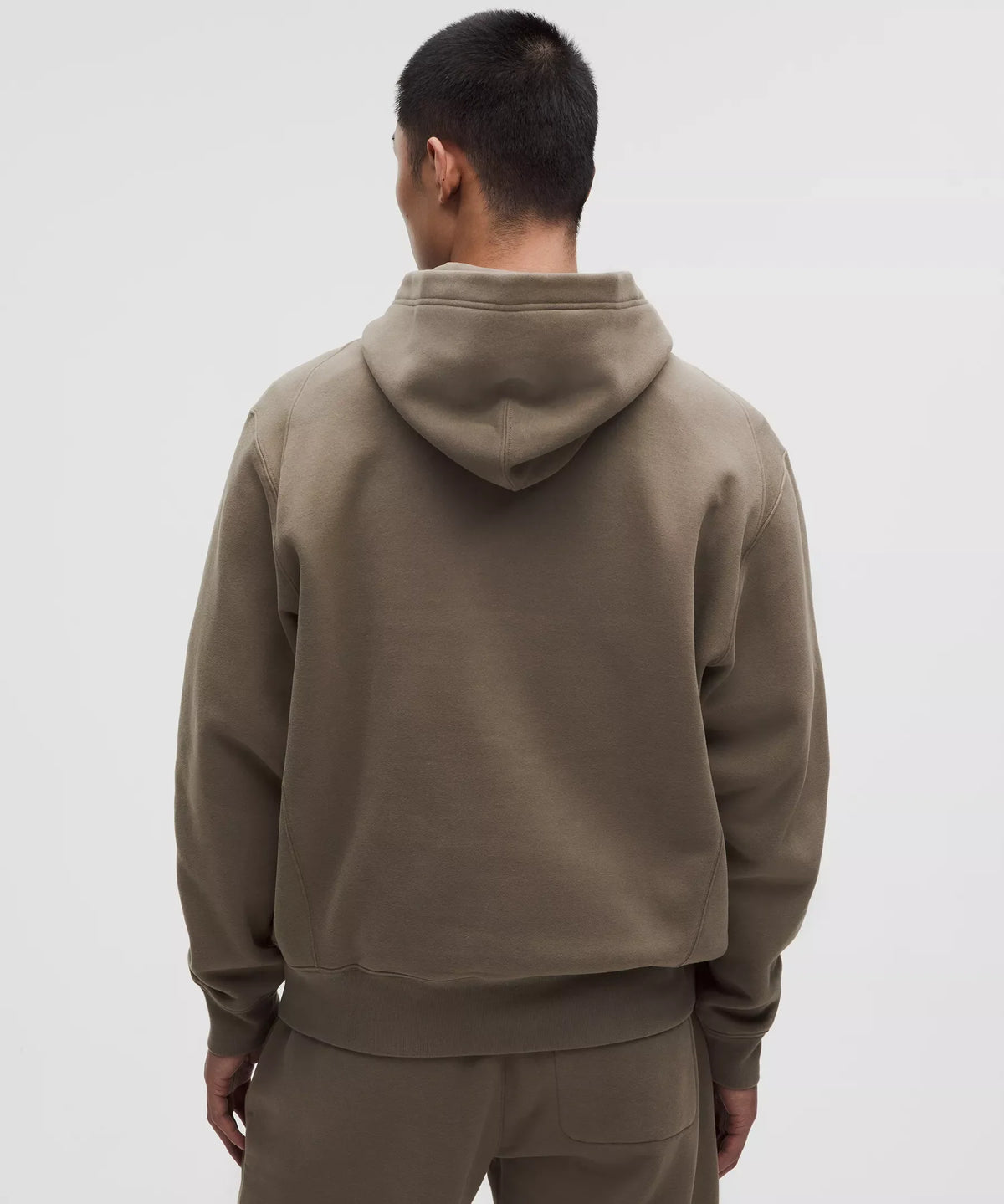 Buzo con capucha de hombre