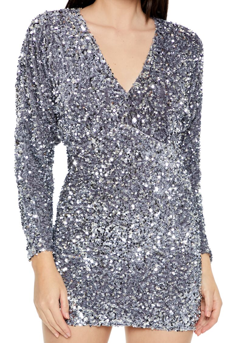 Vestido corto con lentejuelas