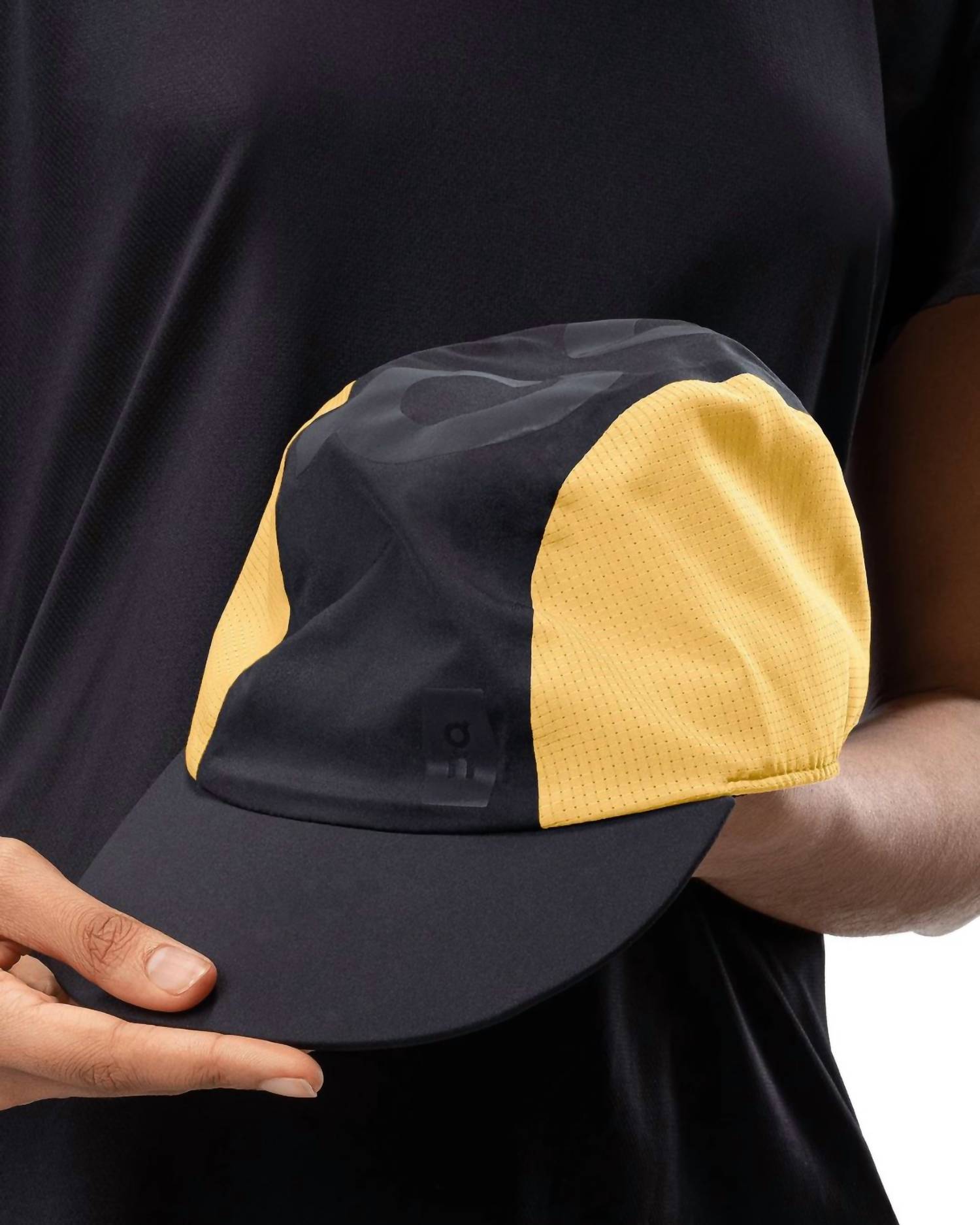 Gorra unisex color negro