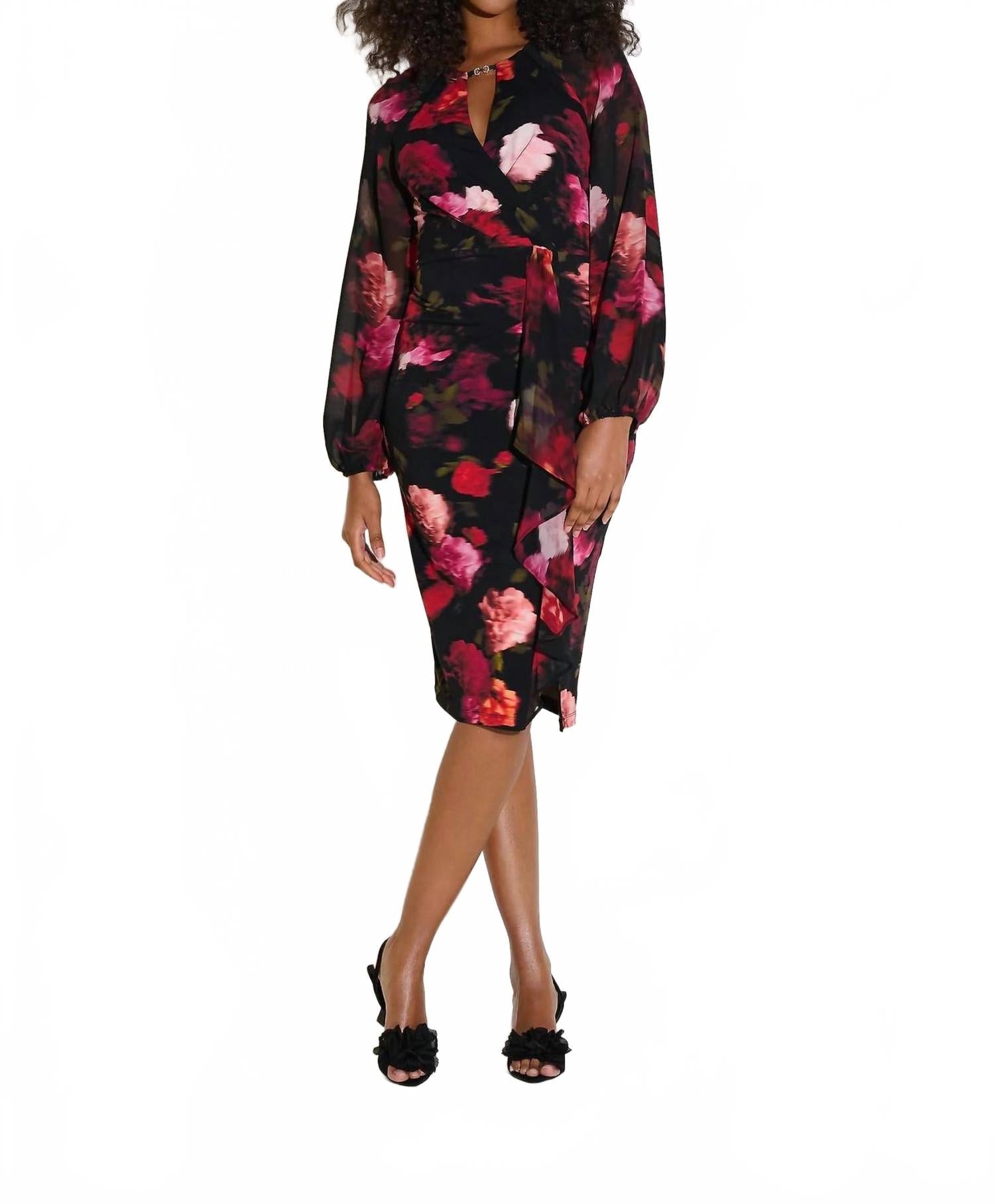 Vestido de gasa con estampado floral color negro