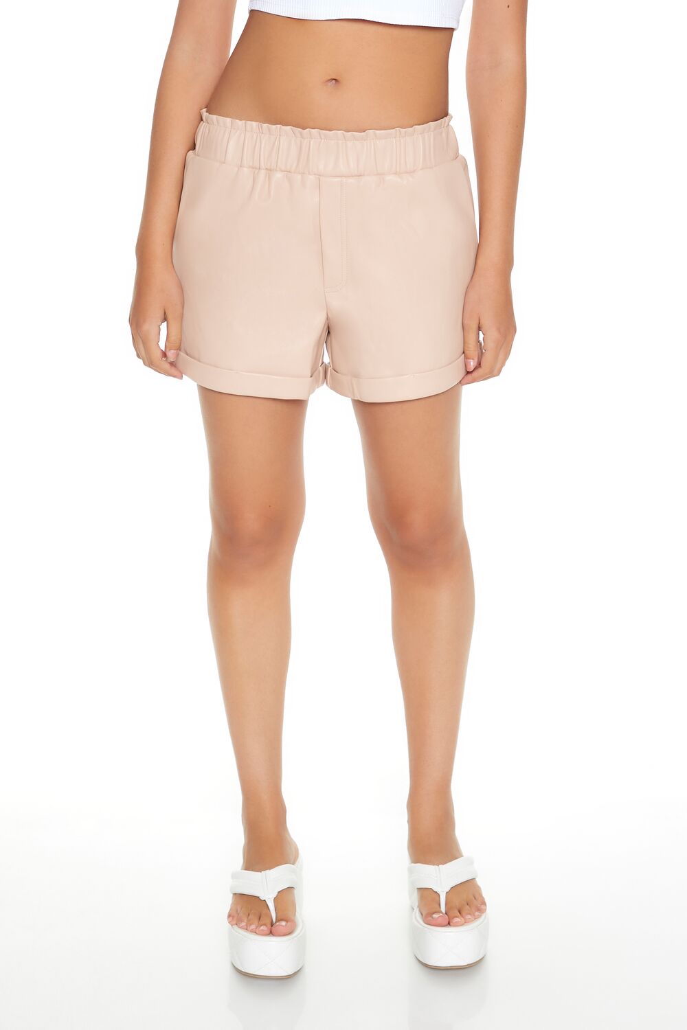 Short de efecto cuero de tiro alto