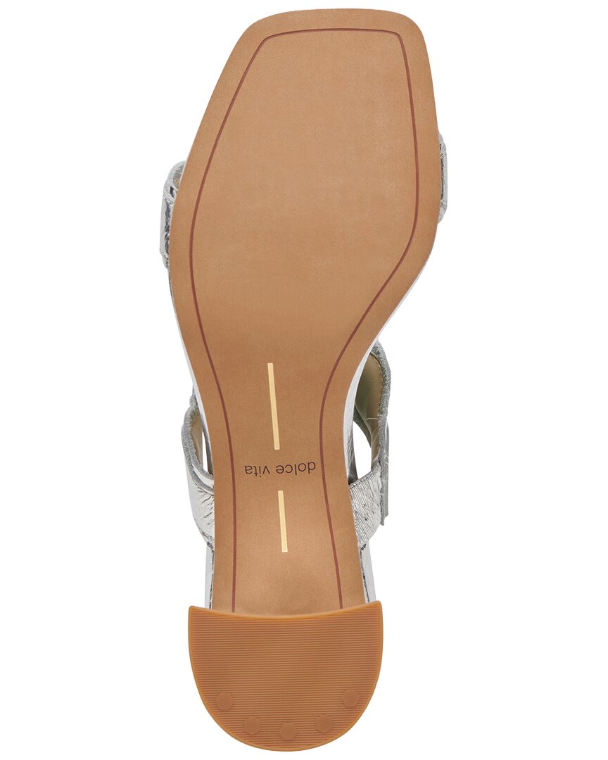 Tacones de cuero