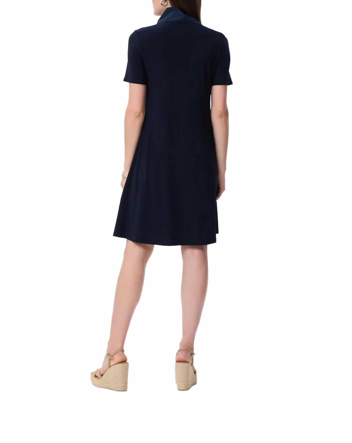Vestido color azul marino
