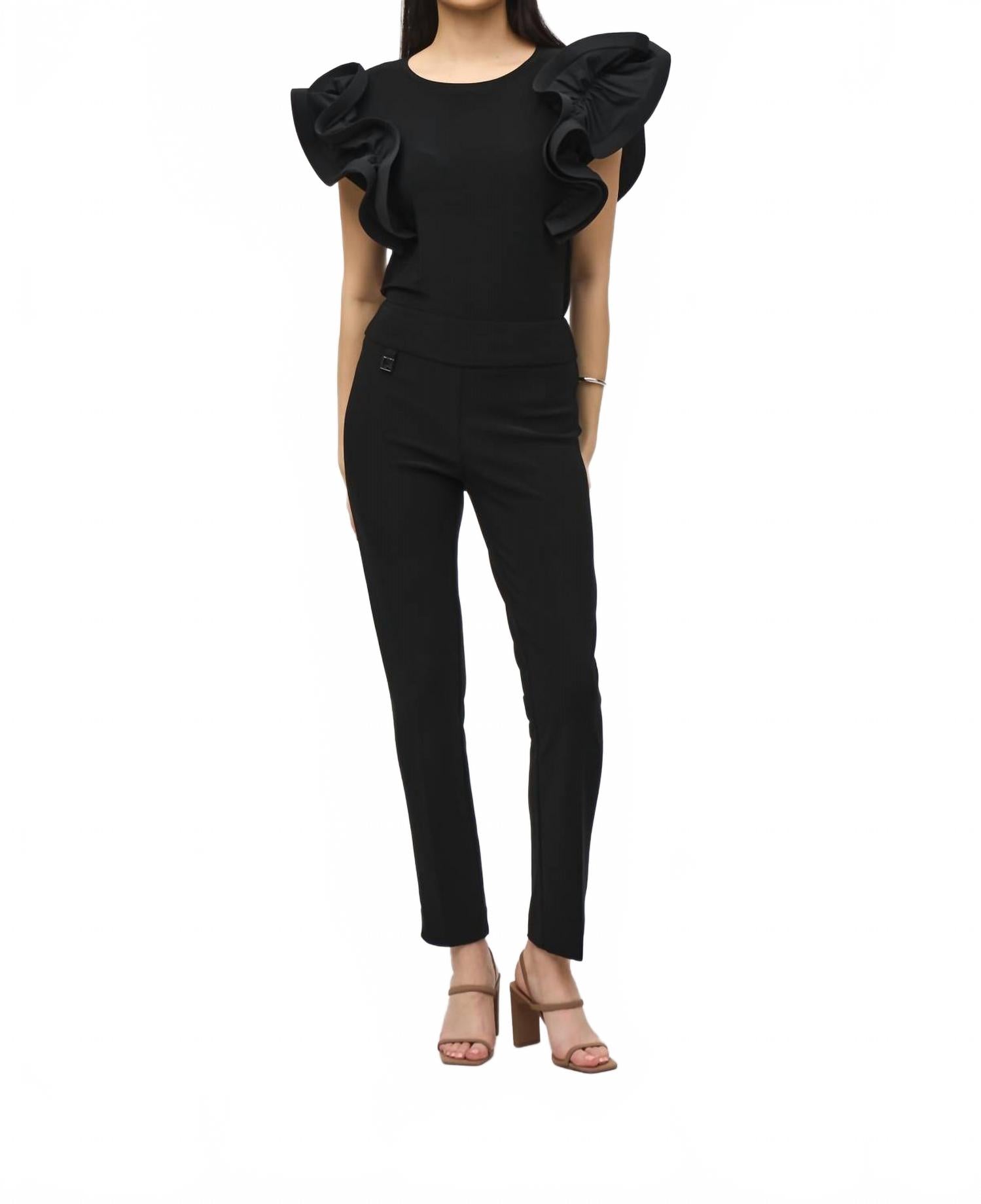 Top con cuello redondo color negro