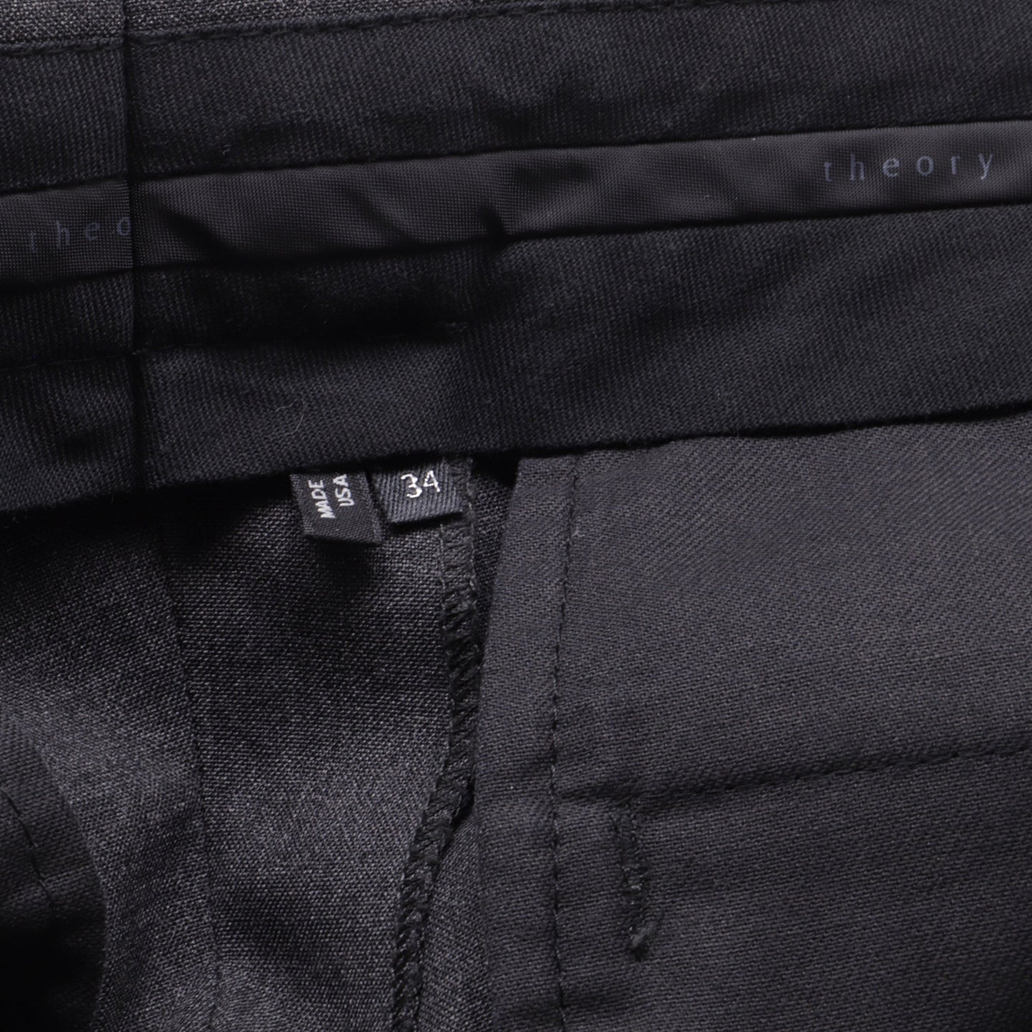 Pantalón de lana color gris oscuro
