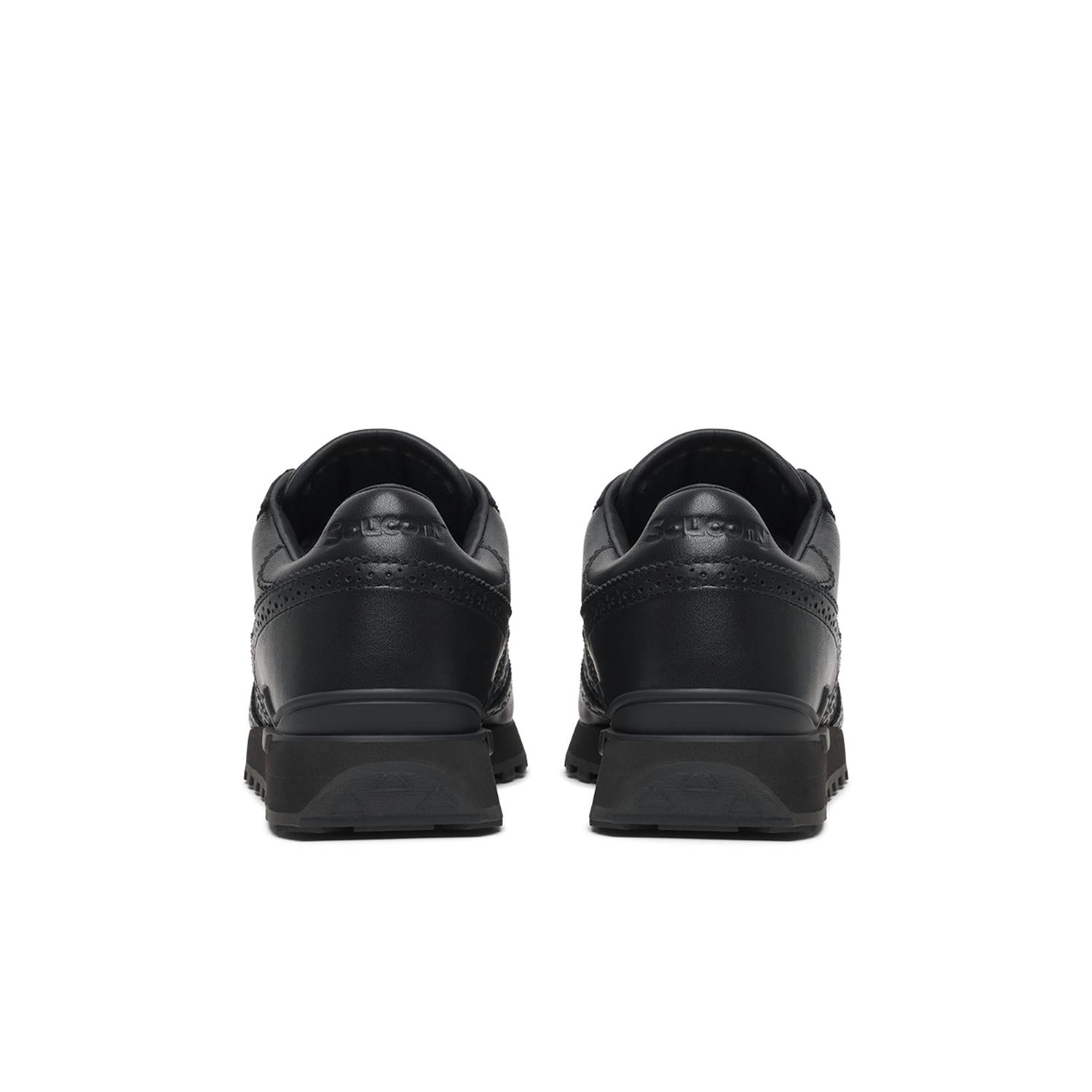 Tenis de hombre color negro