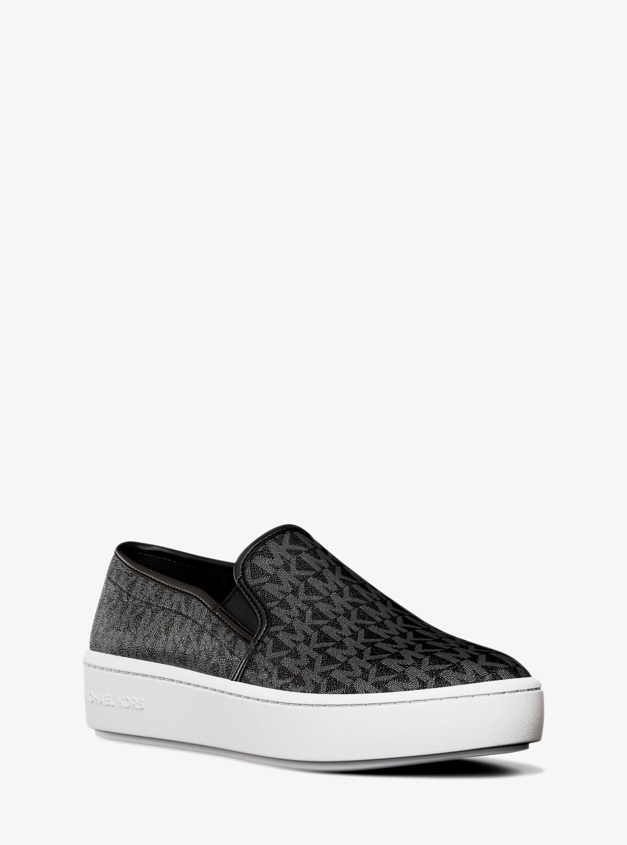 Tenis sin cordones