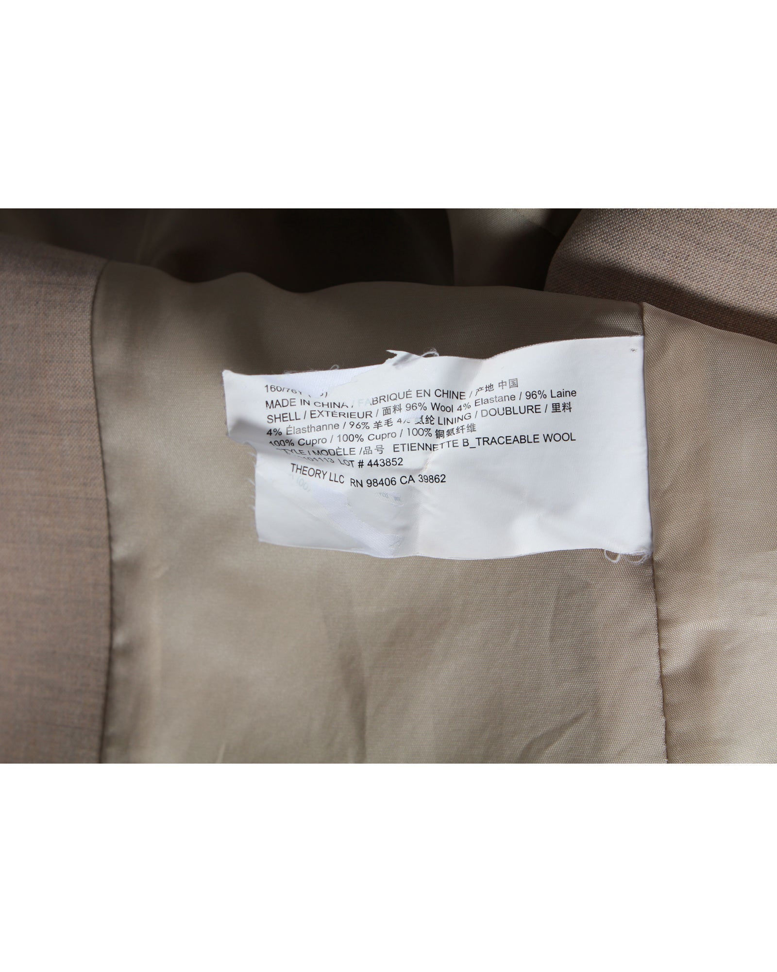 Blazer de lana color beige