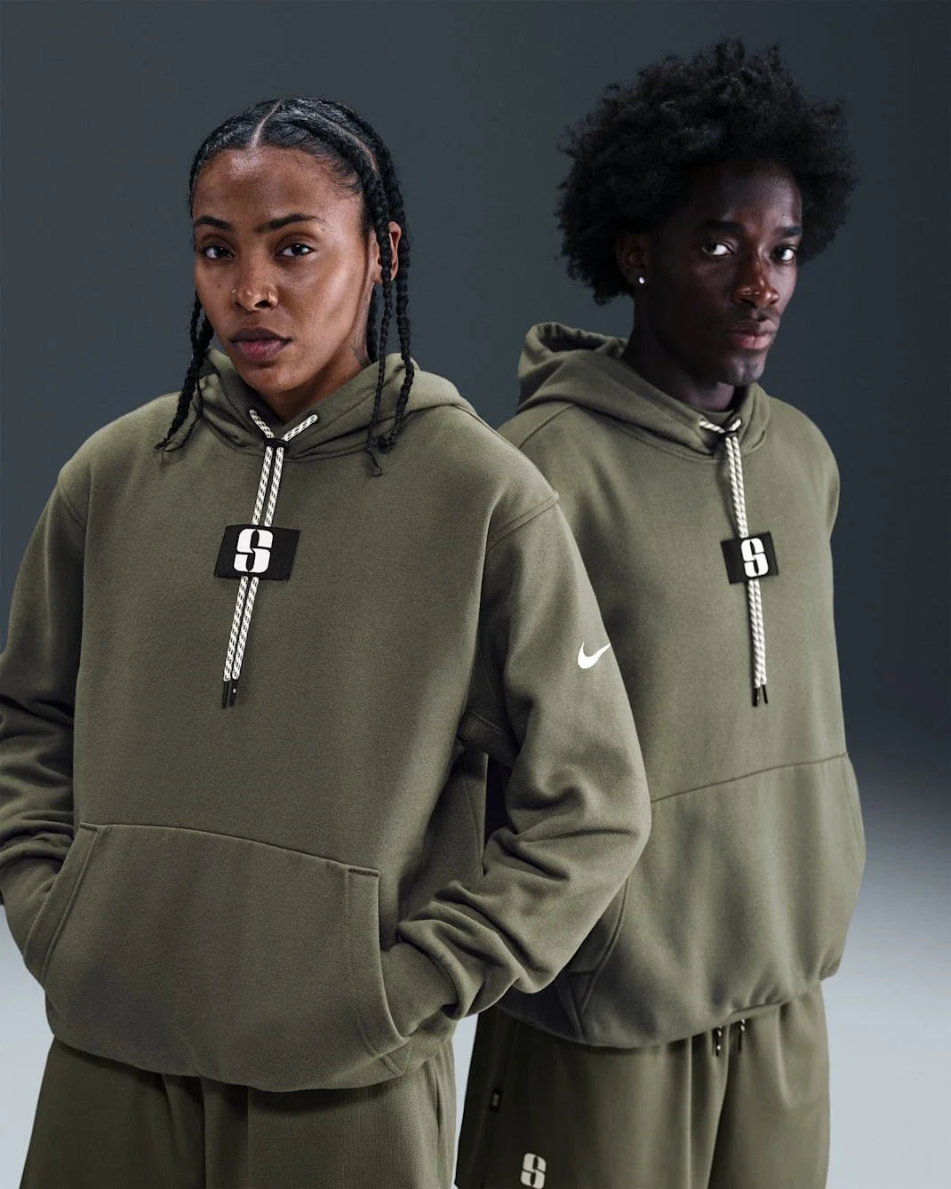 Buzo con capucha unisex de manga larga