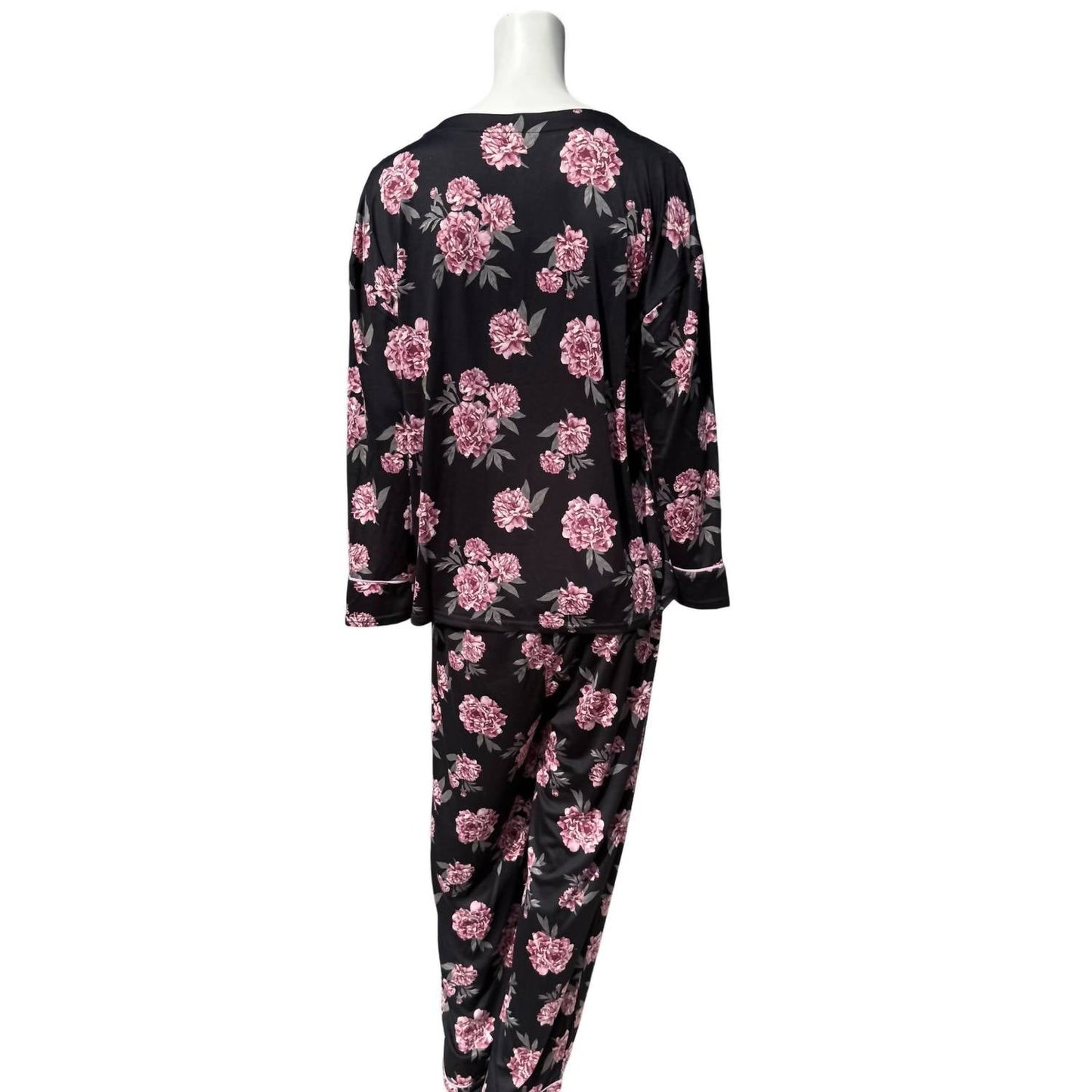 Pijama color negro y rosado