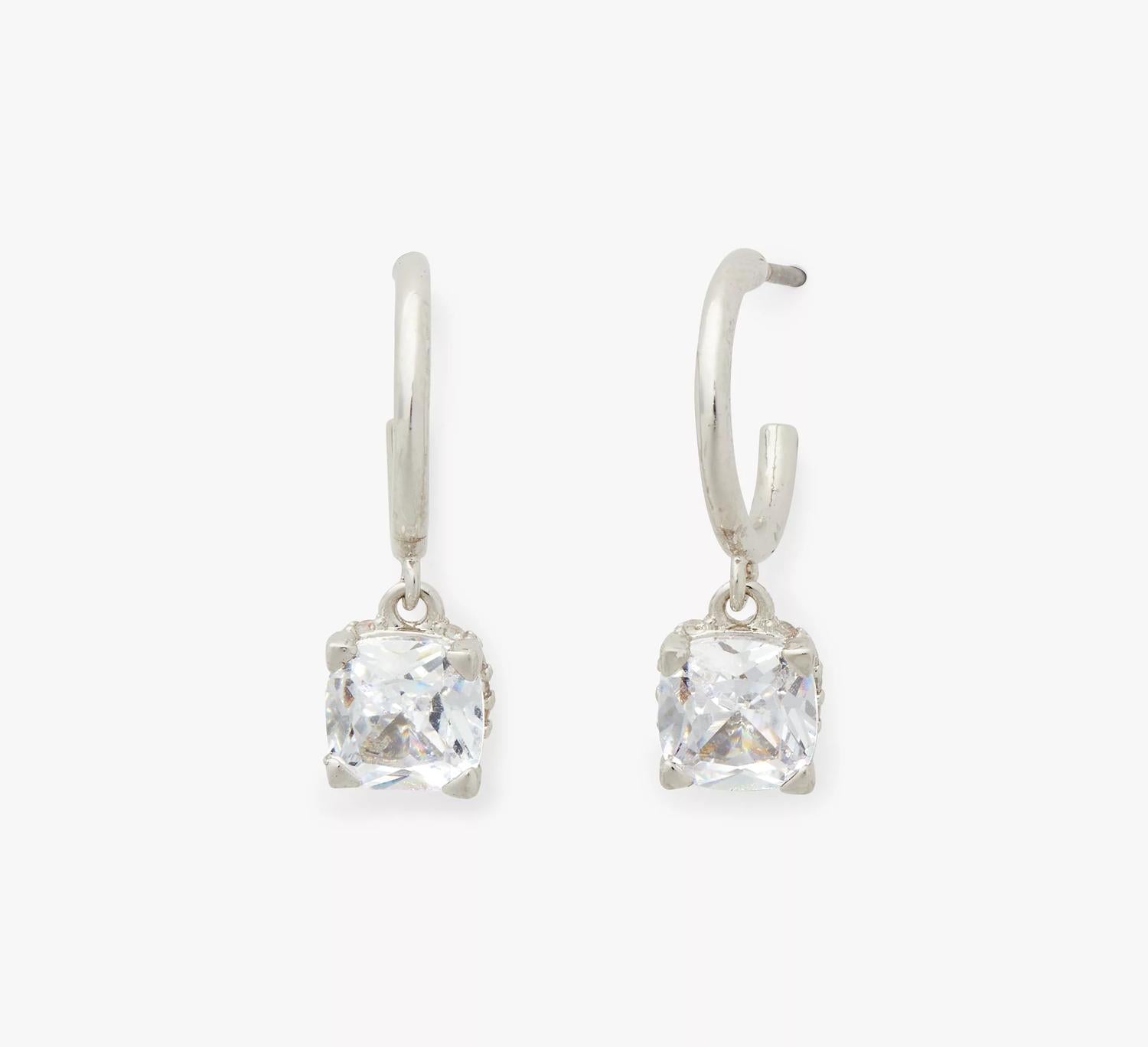Aretes color plateado