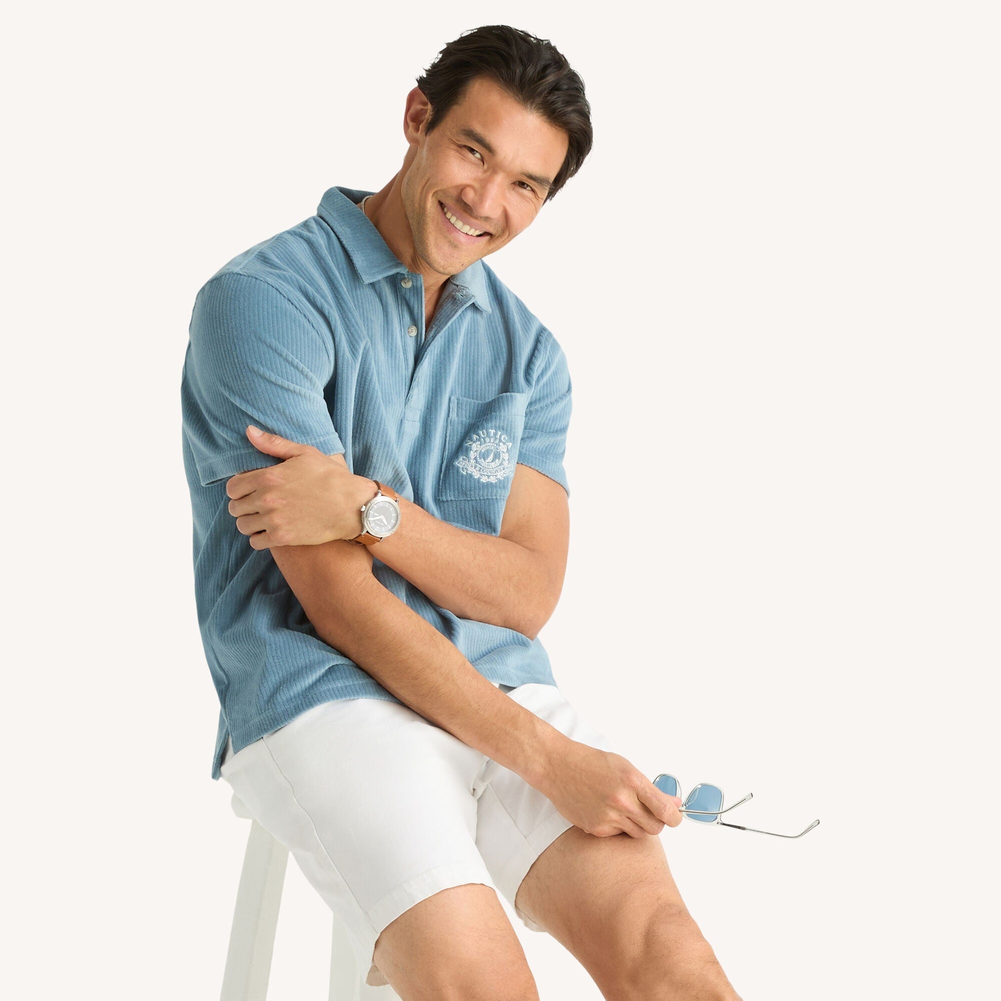 Polo de hombre de corte amplio