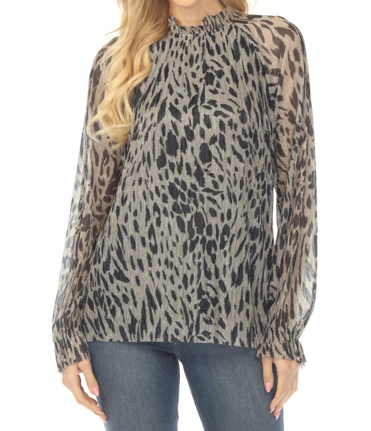 Blusa con estampado animal con pliegues
