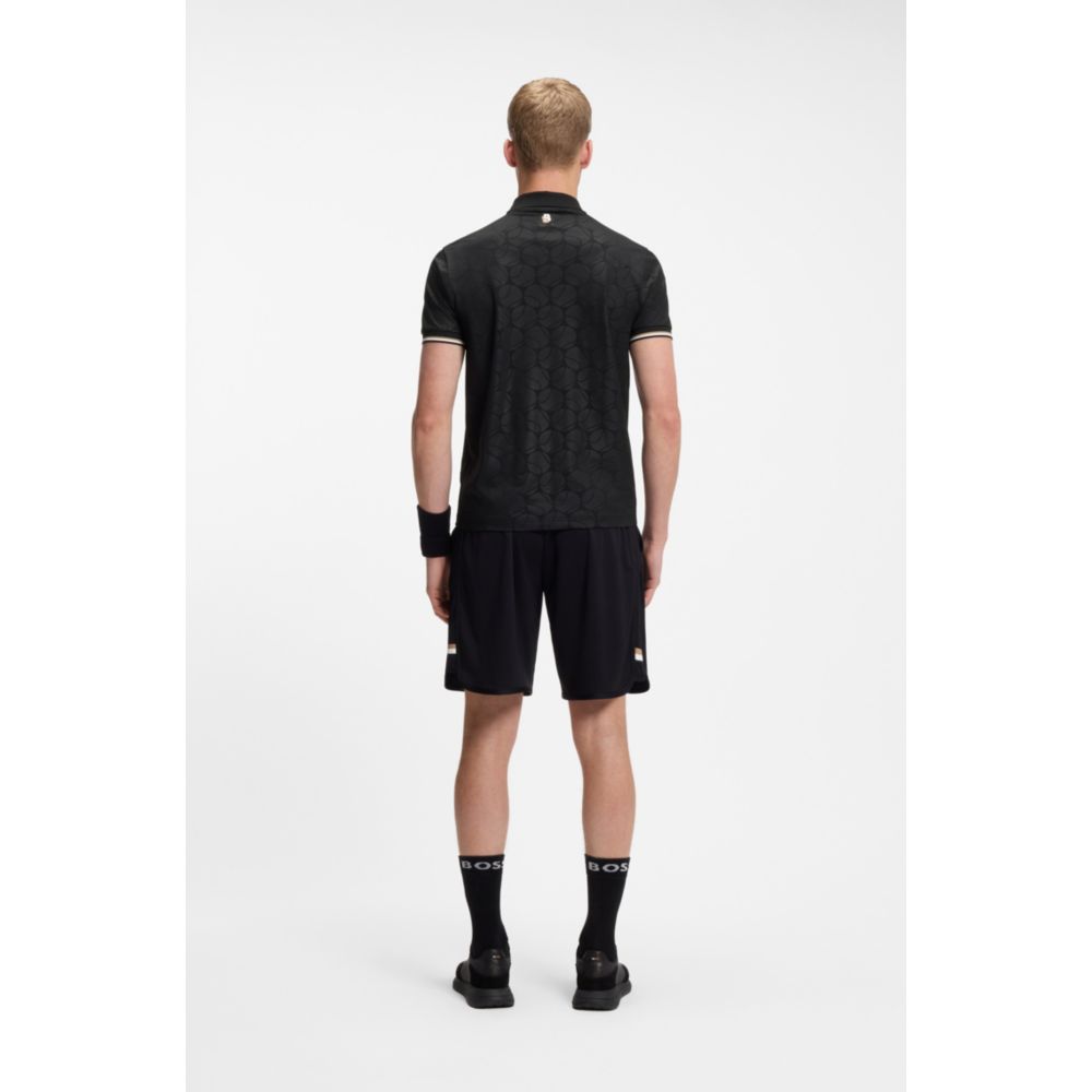 Polo de corte ajustado