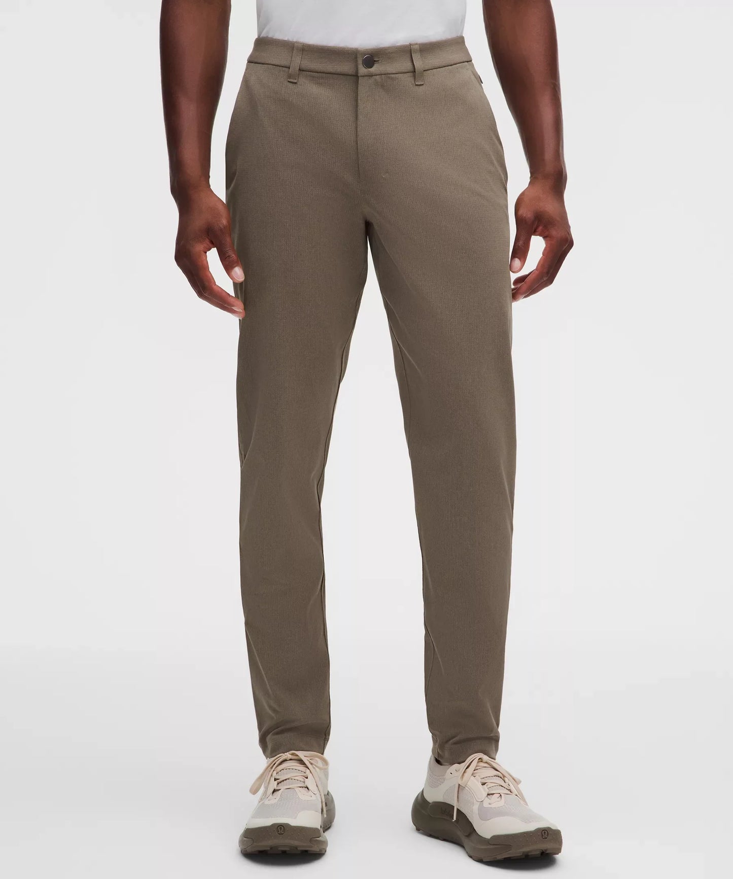 Pantalón de corte ajustado
