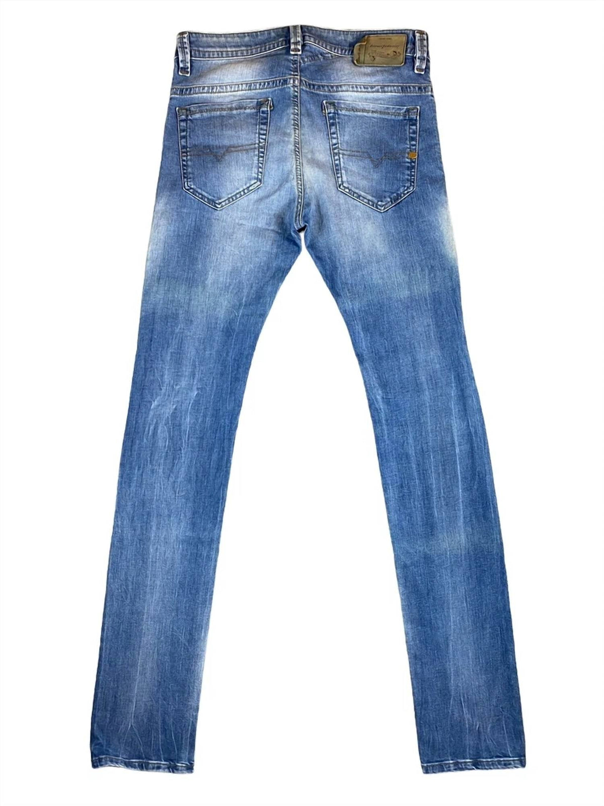 Jean de hombre de corte ajustado color azul