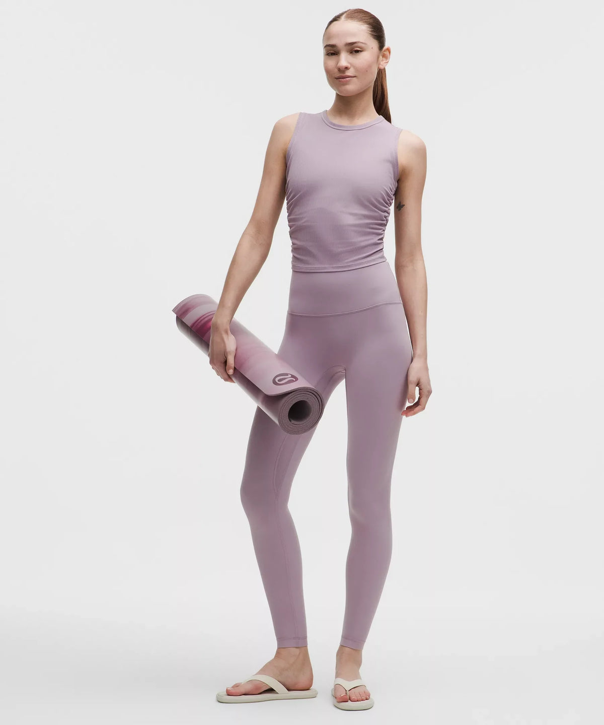 Pantalón de tiro alto