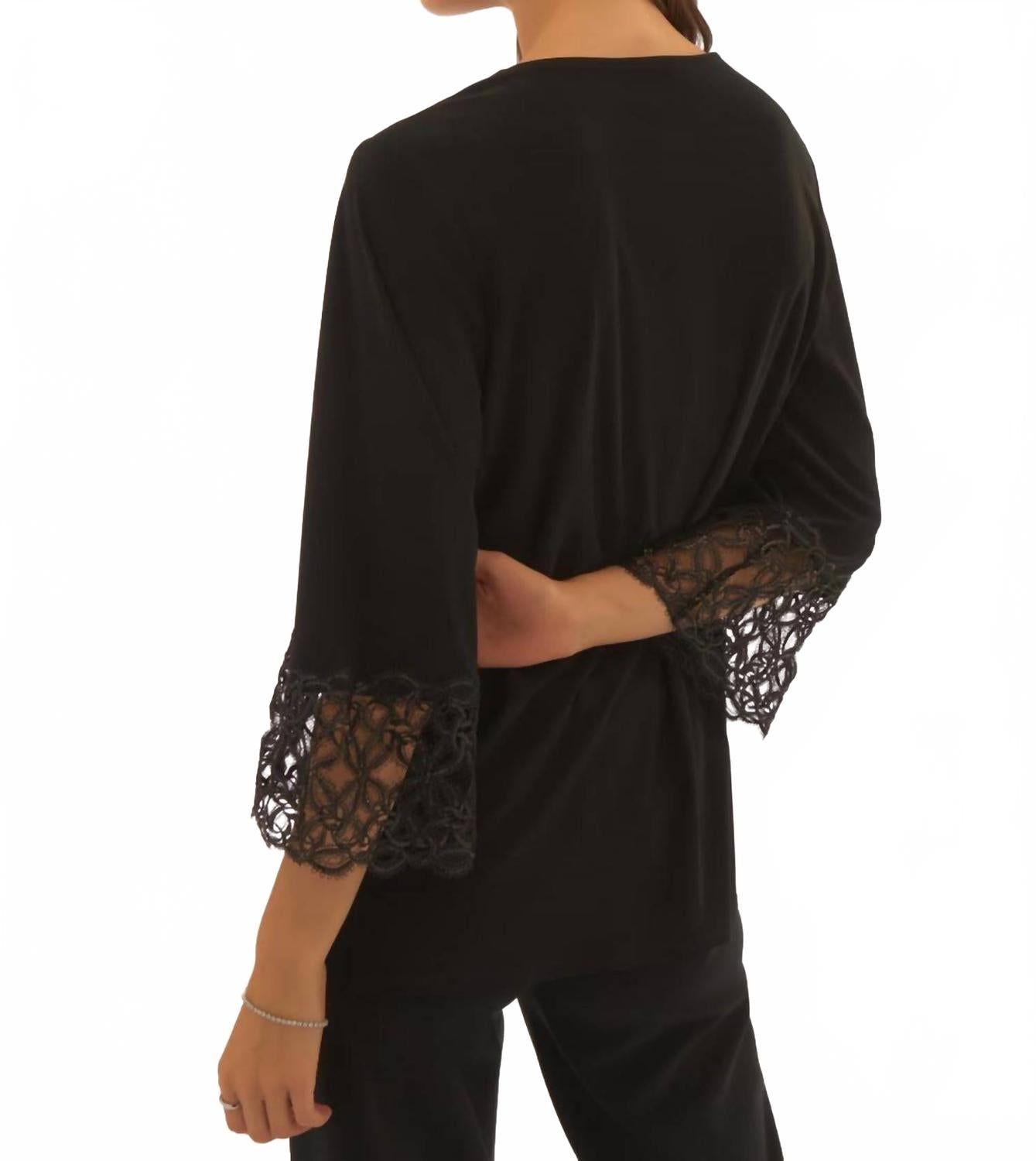 Top color negro
