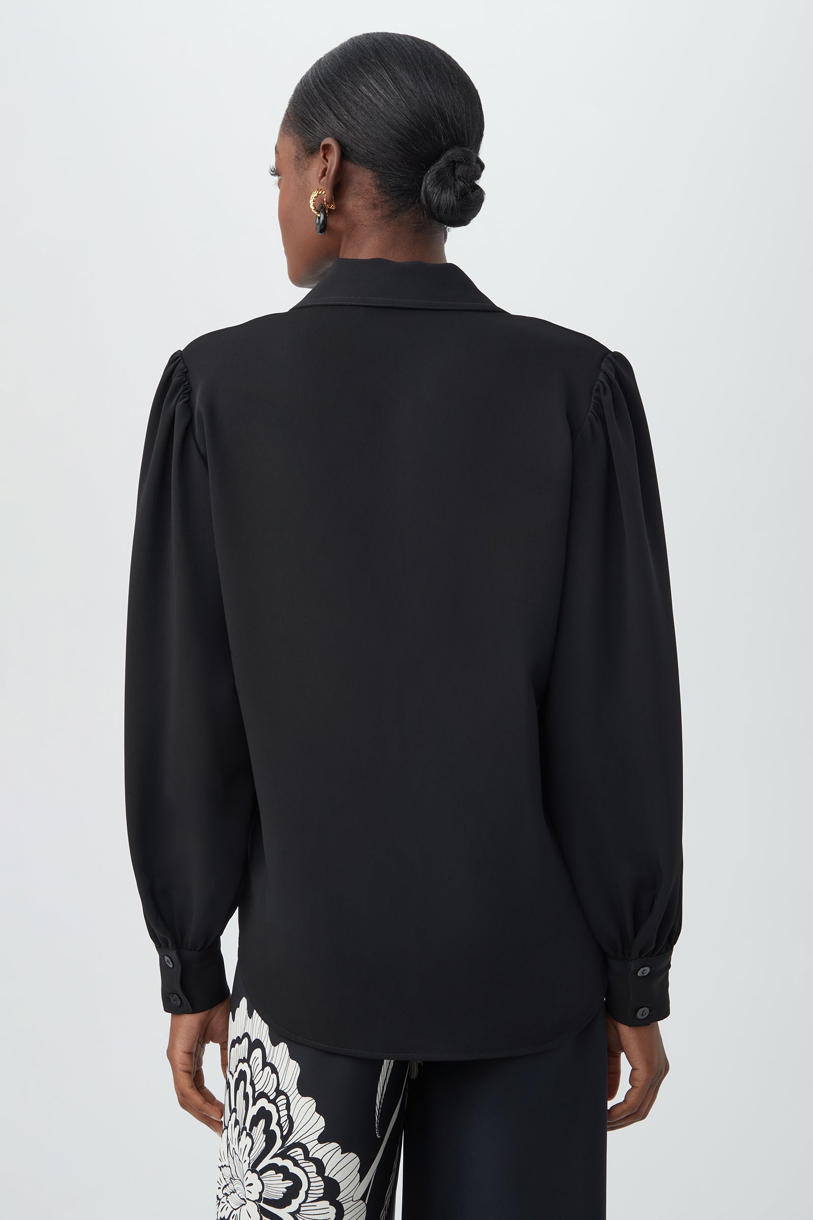 Camisa