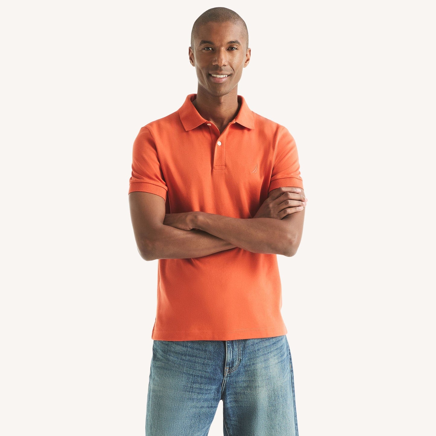 Polo de hombre de corte ajustado