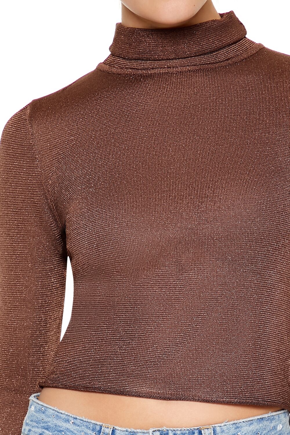 Top con cuello alto