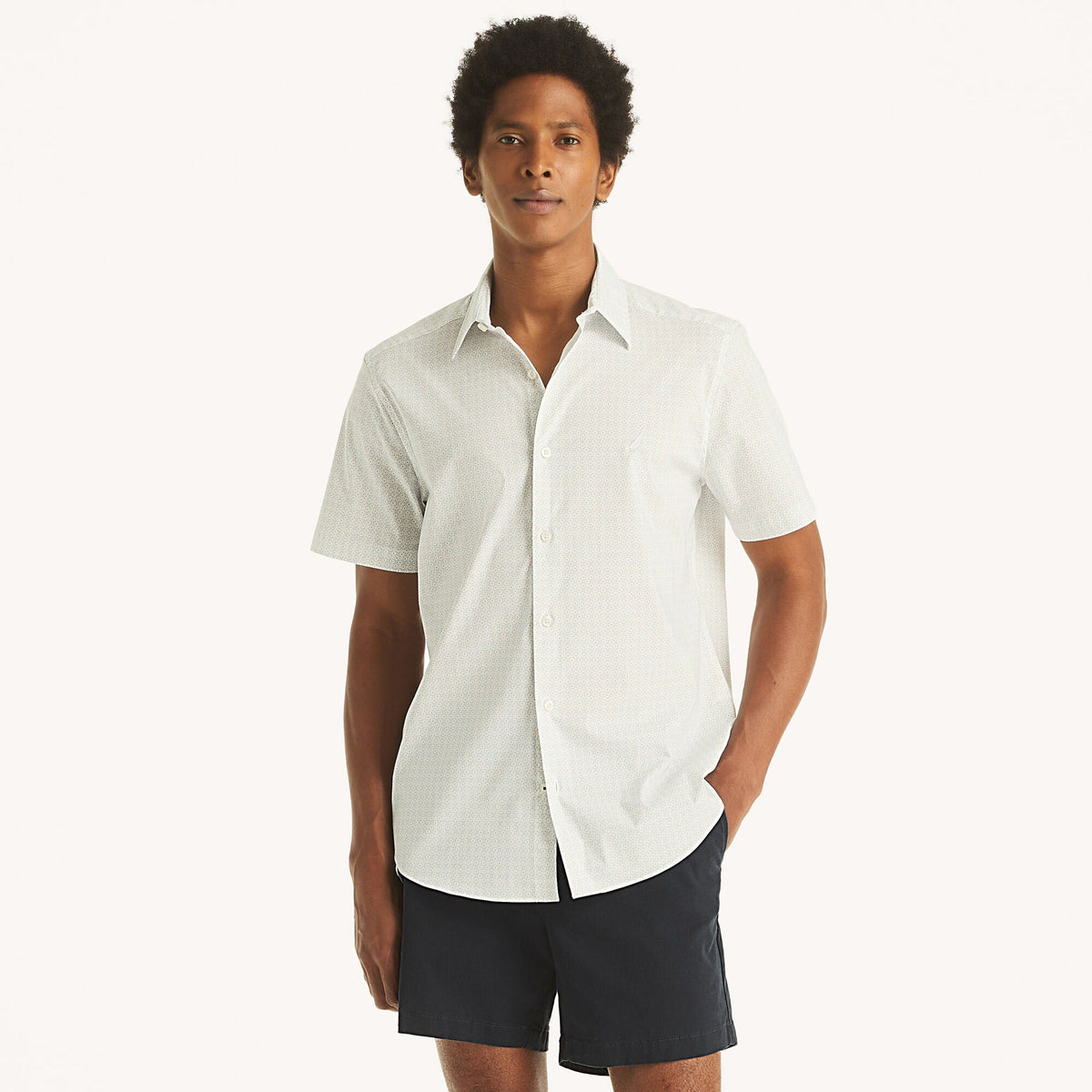 Camisa de hombre de manga corta con estampado