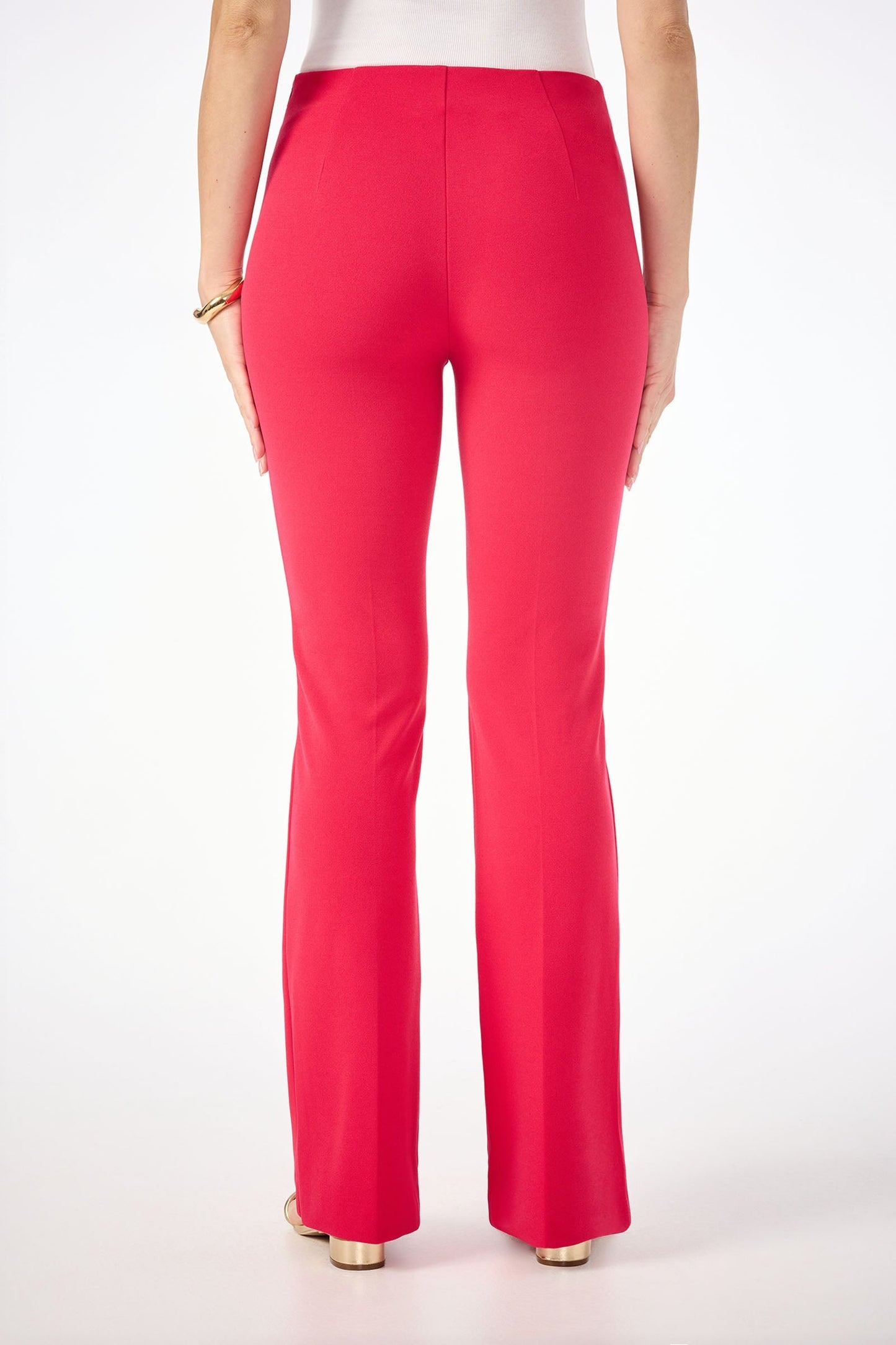Pantalón de corte ajustado