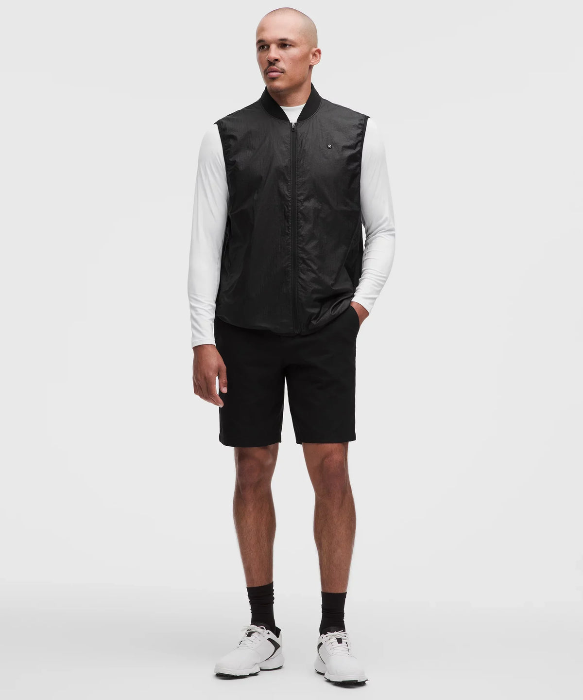 Camiseta deportiva de manga larga con cuello alto