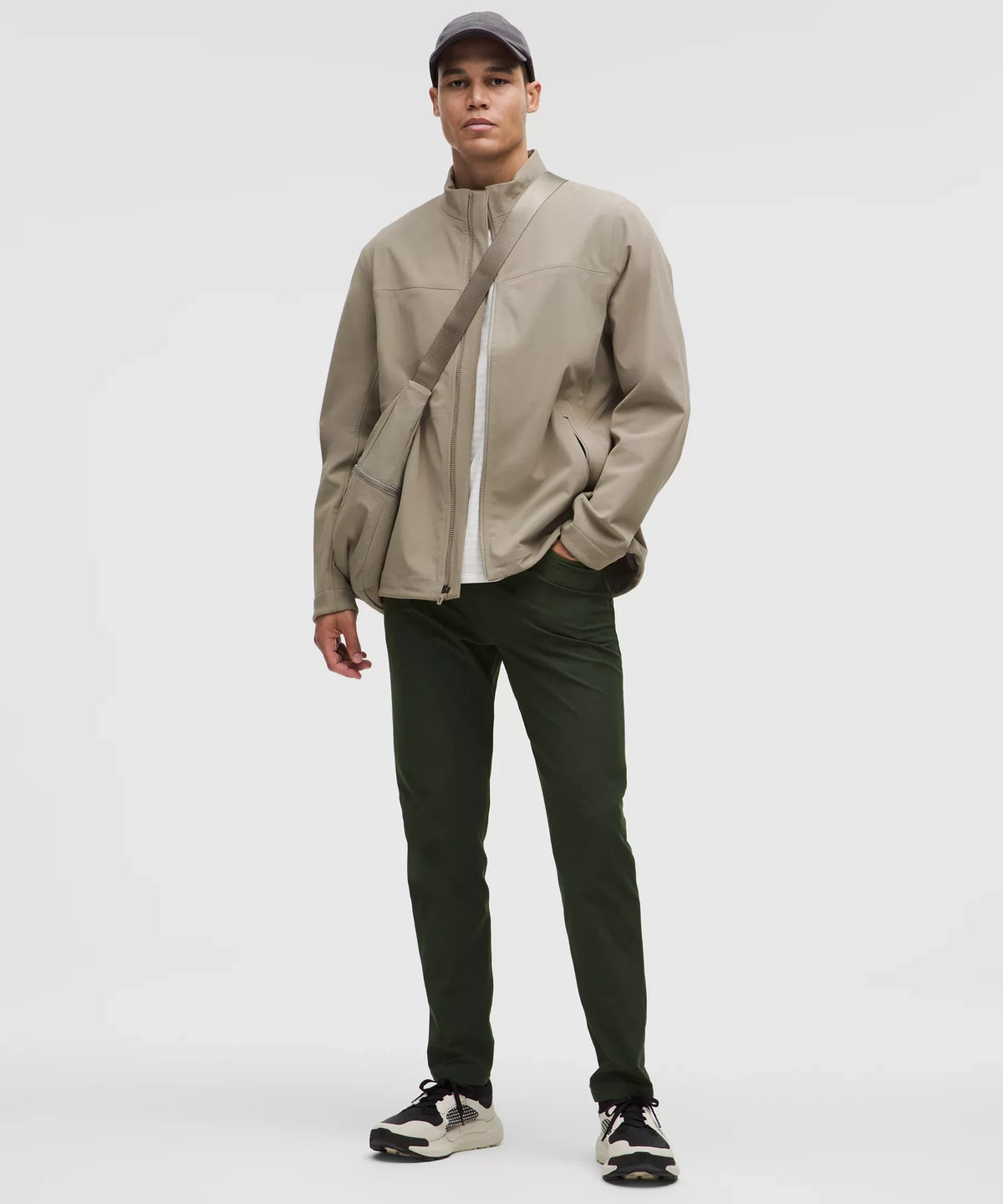 Pantalón de corte ajustado
