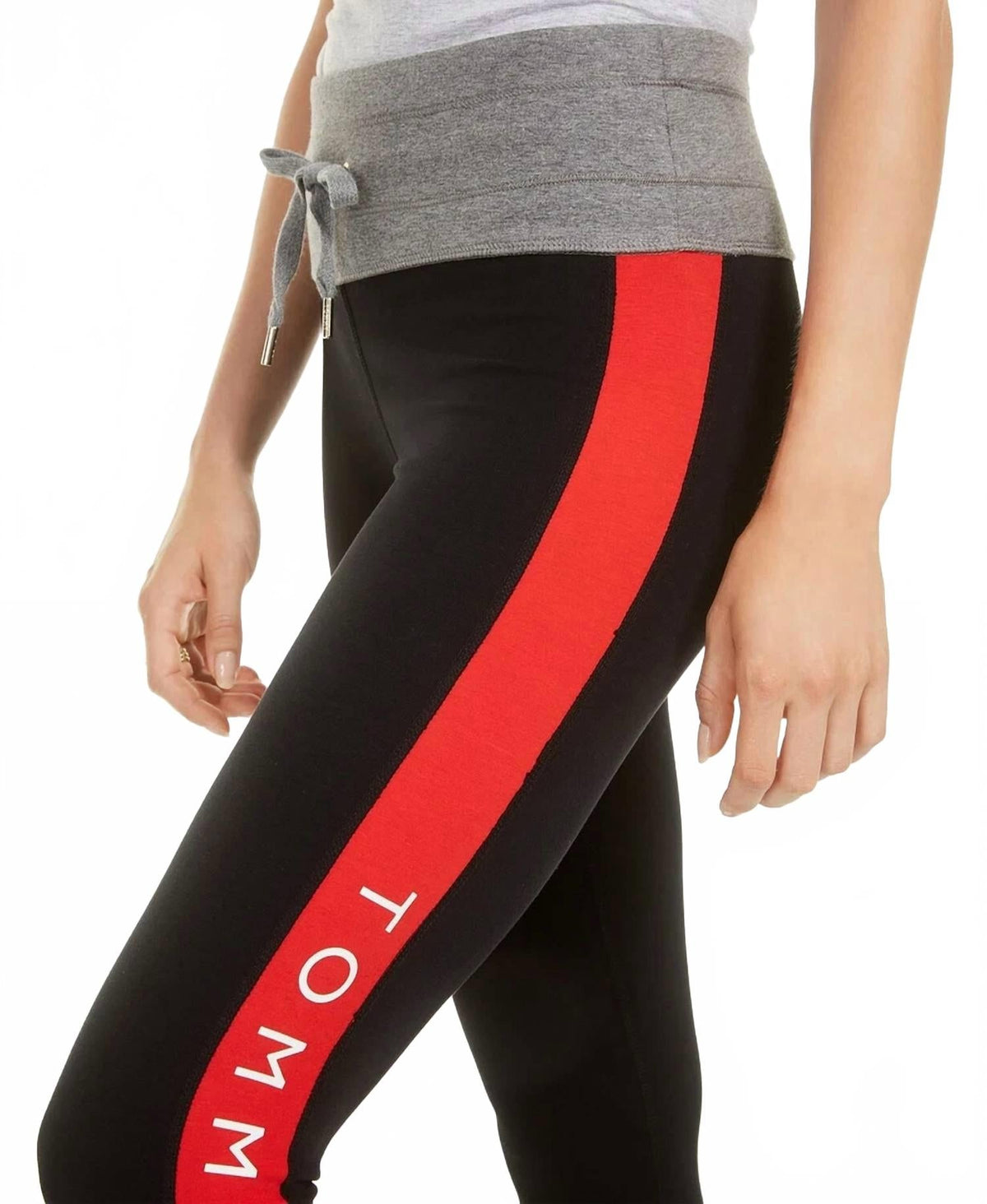 Pantalón deportivo a rayas color negro
