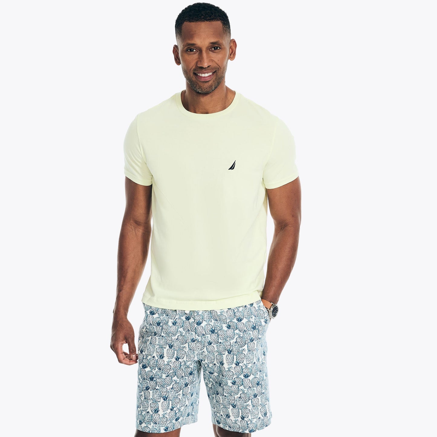 Camiseta de hombre con cuello redondo