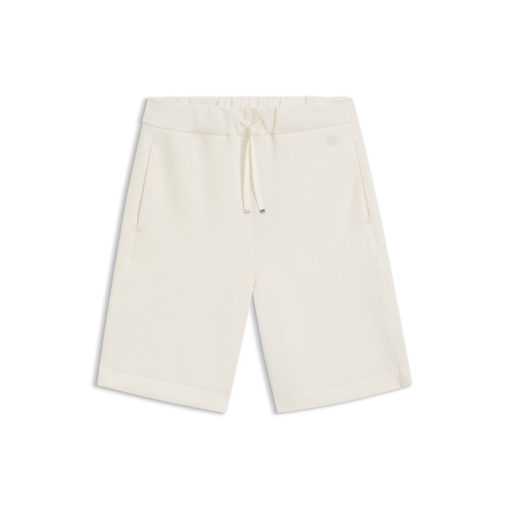 Short de corte amplio