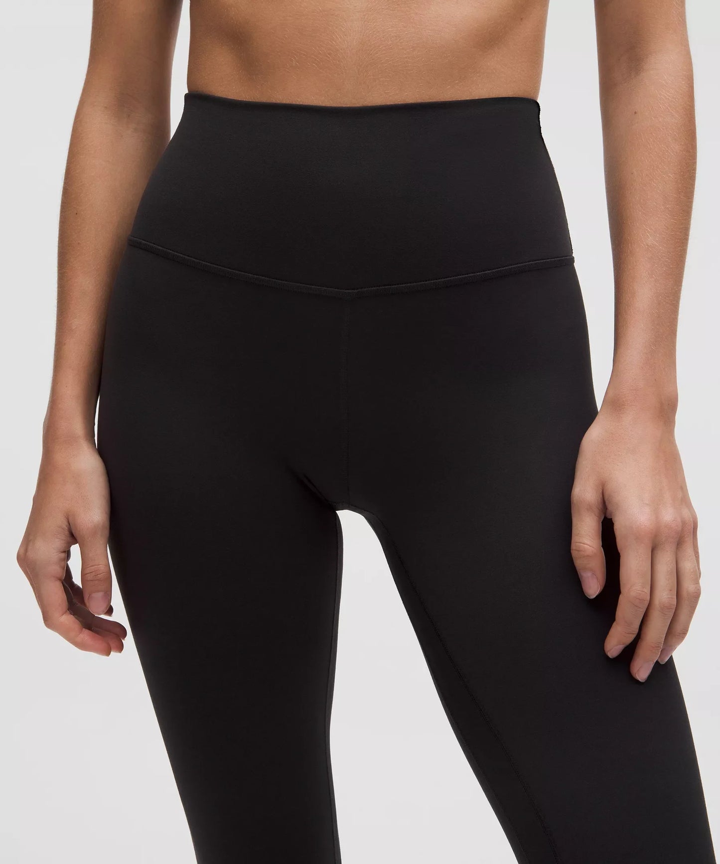 Pantalón de tiro alto