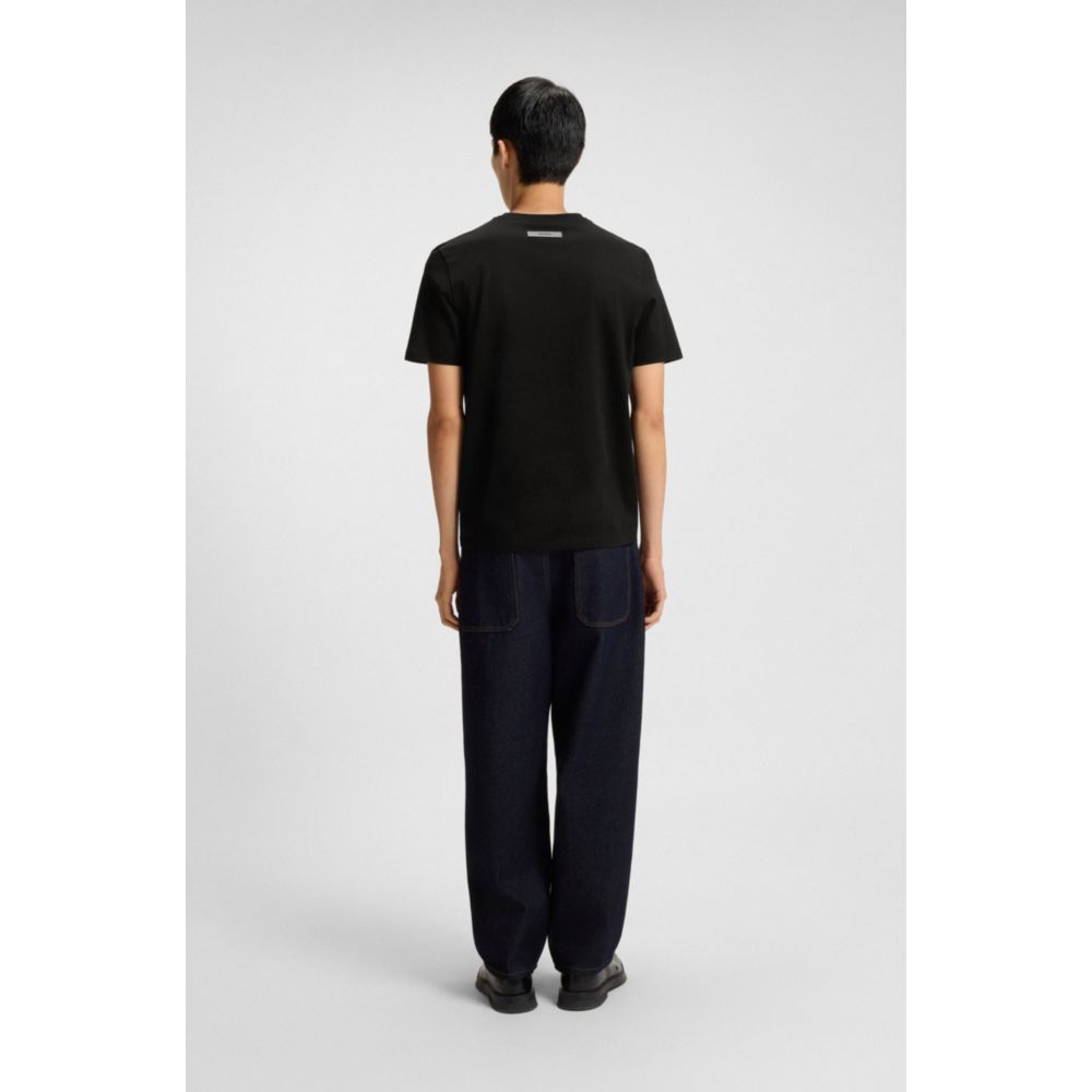 Camiseta de algodón de corte ajustado