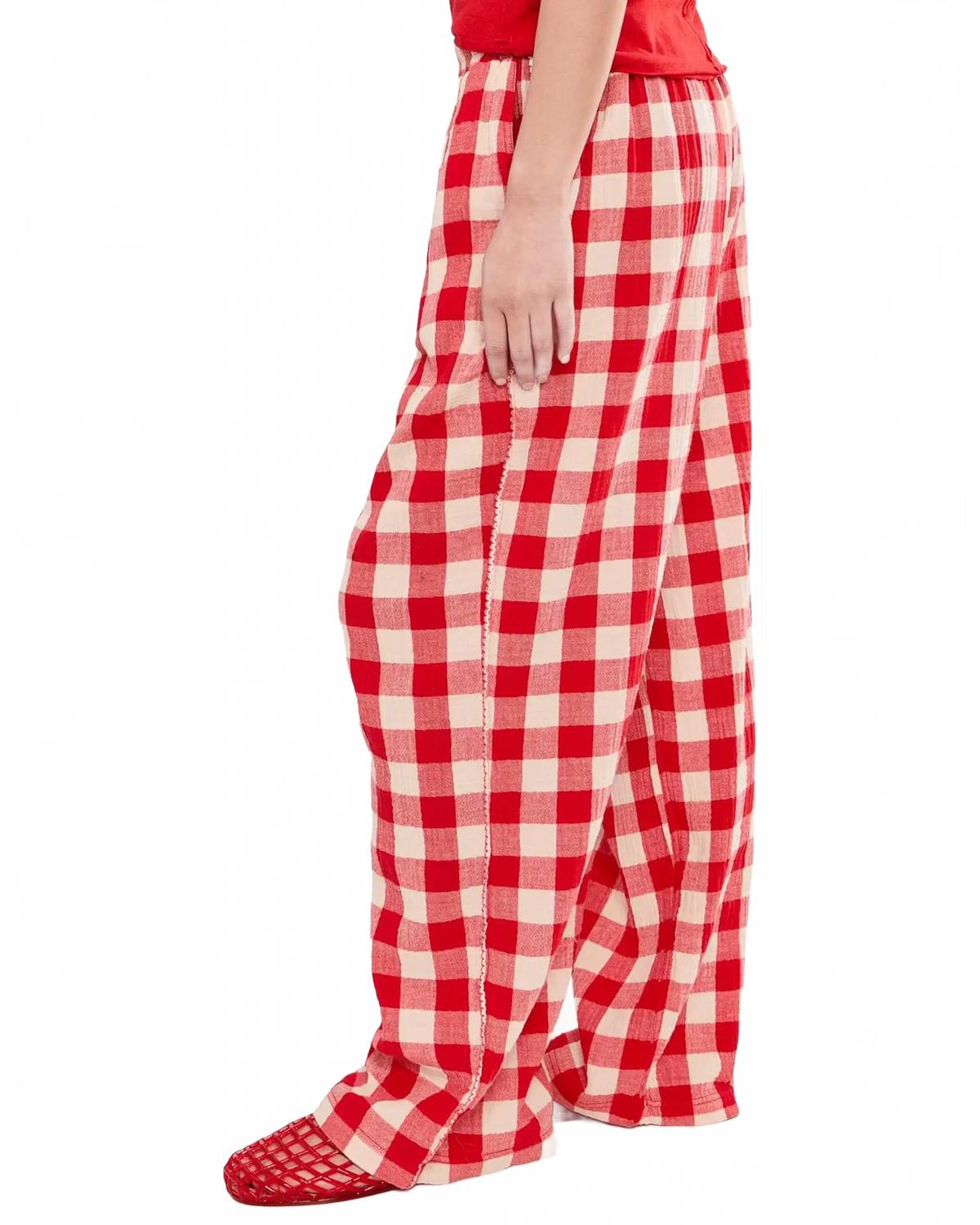 Pantalón color rojo