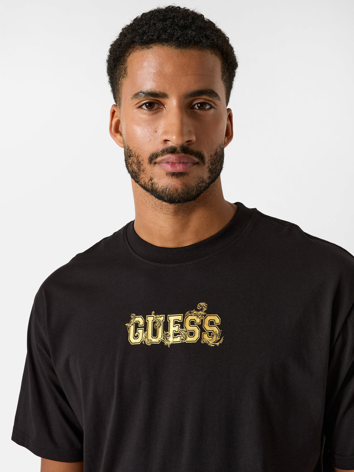 Camiseta con cuello redondo