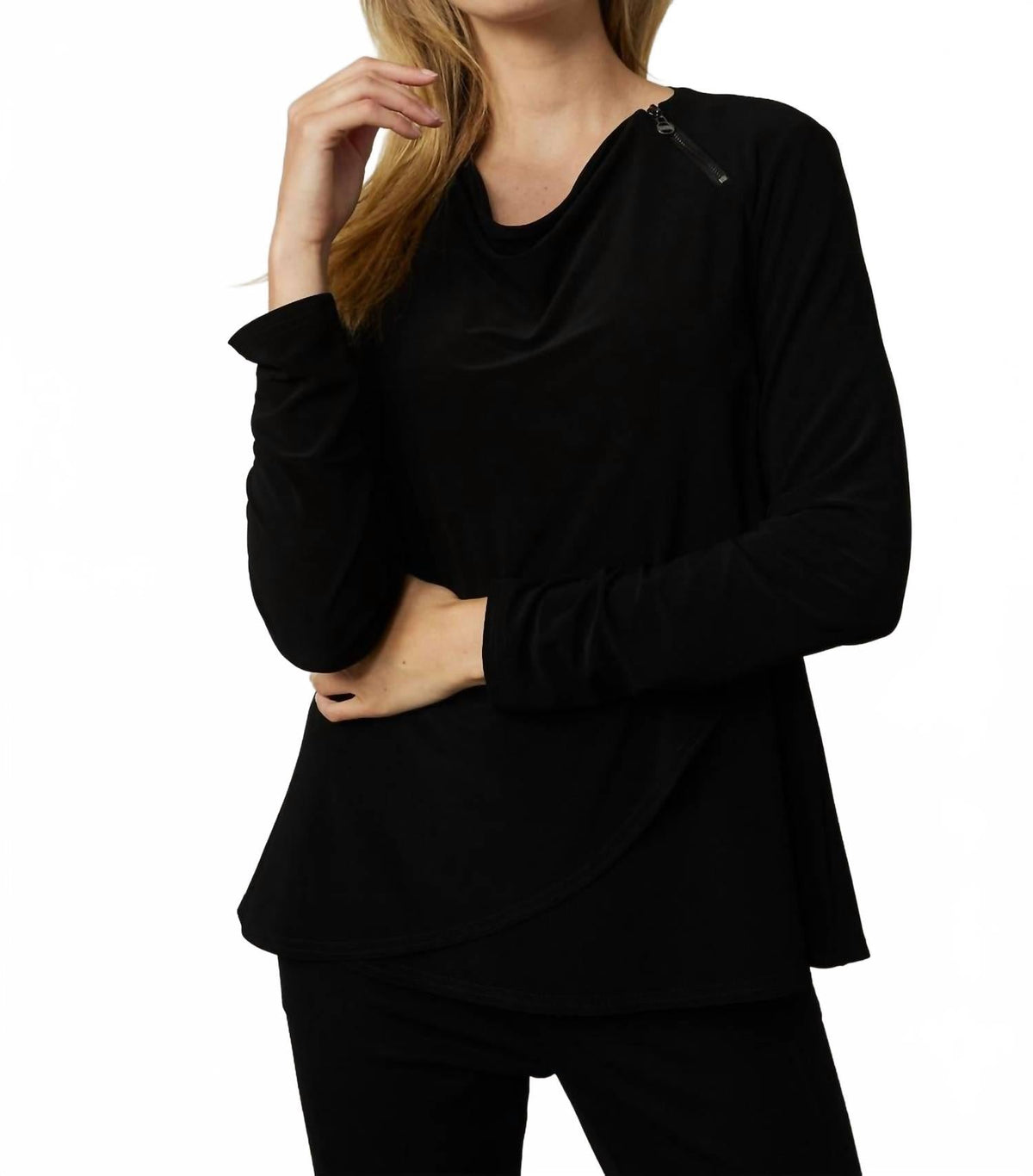 Top de manga larga color negro