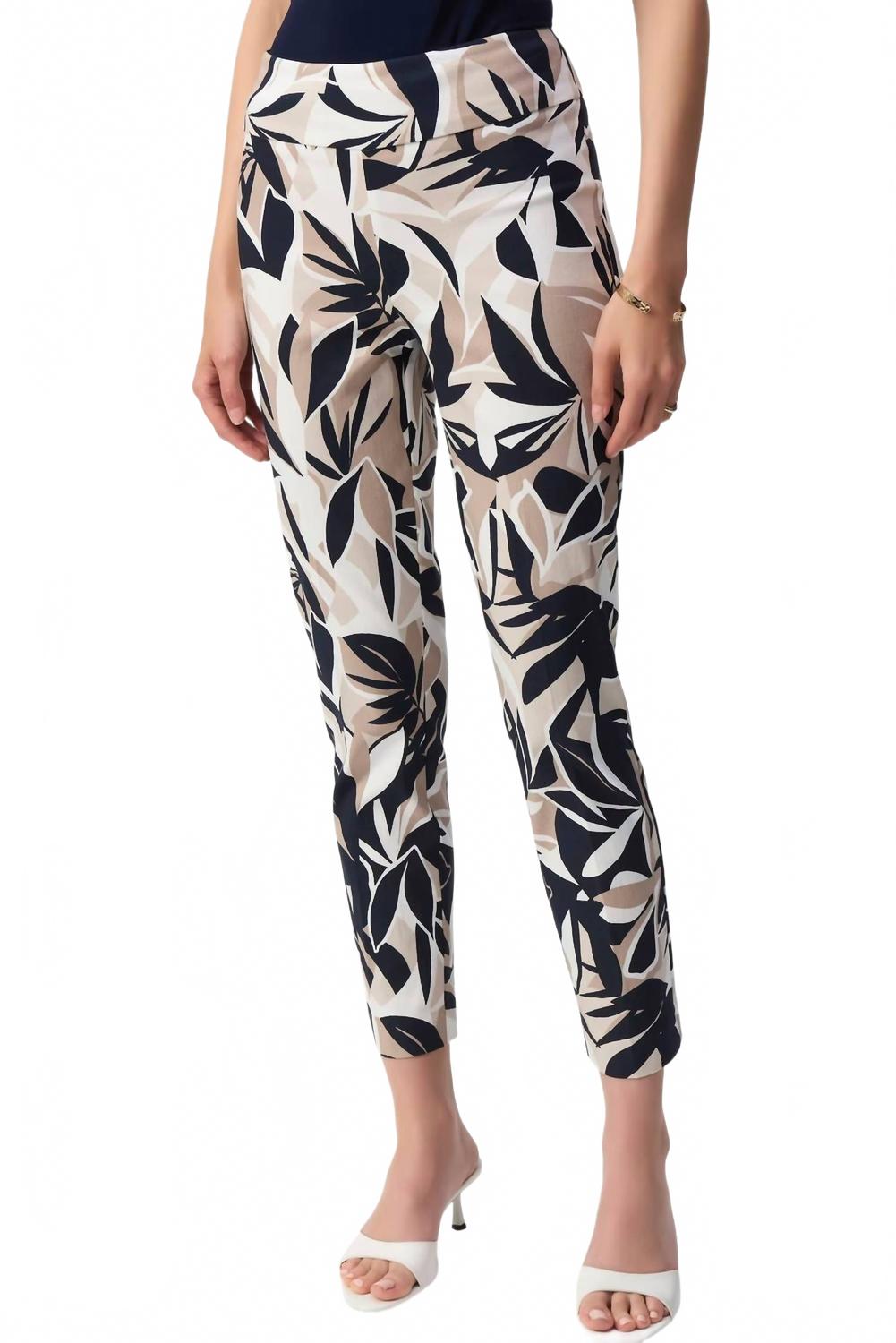 Pantalón de corte ajustado