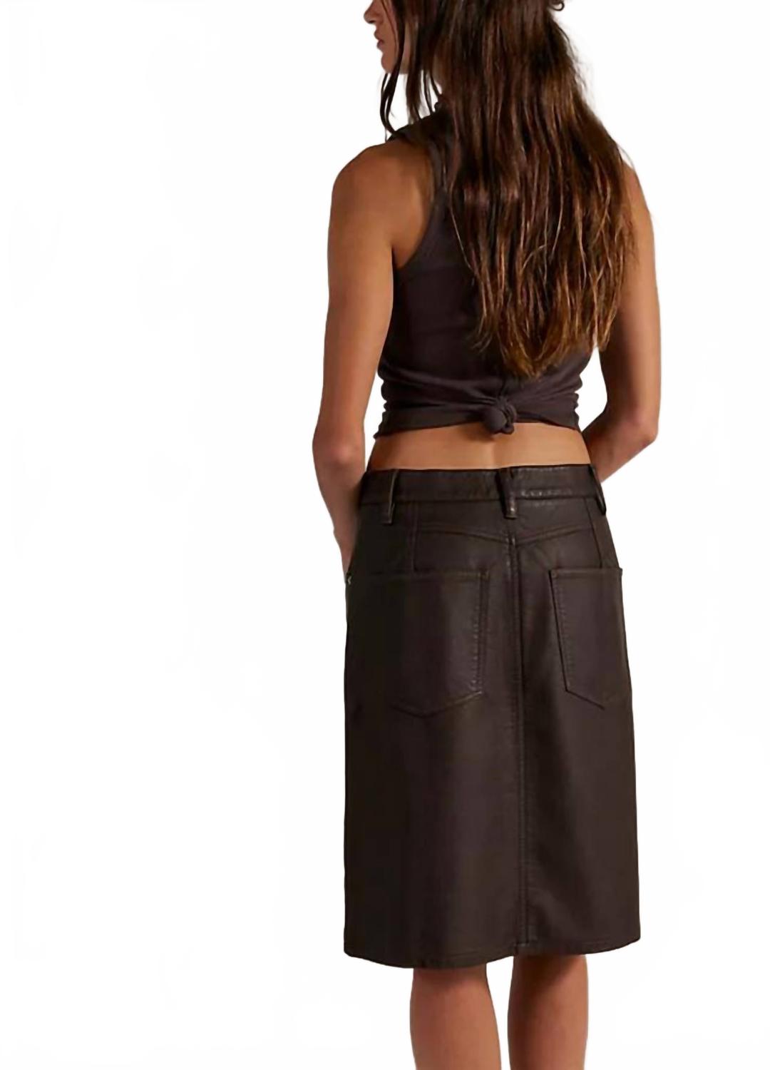 Falda midi