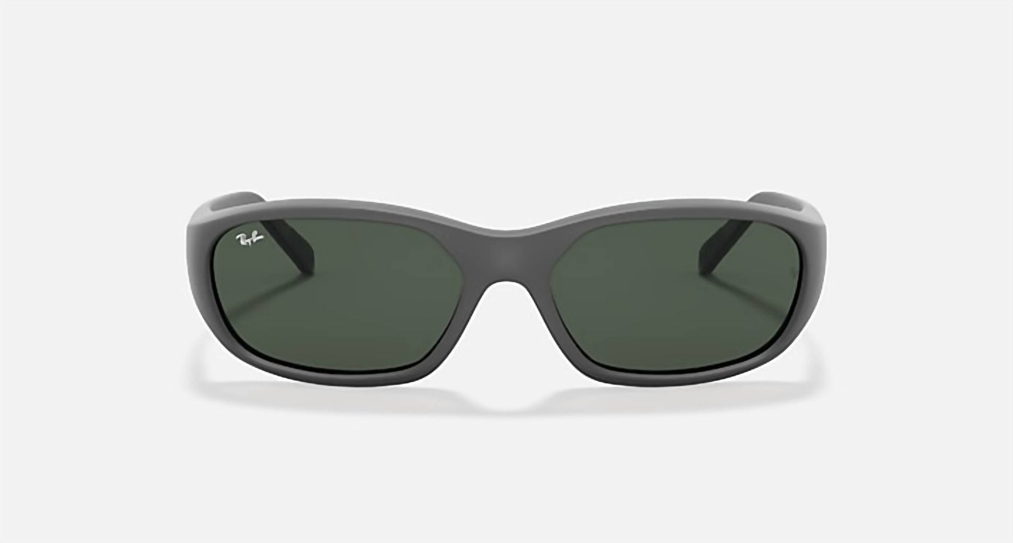 Gafas de sol de mujer color negro y verde