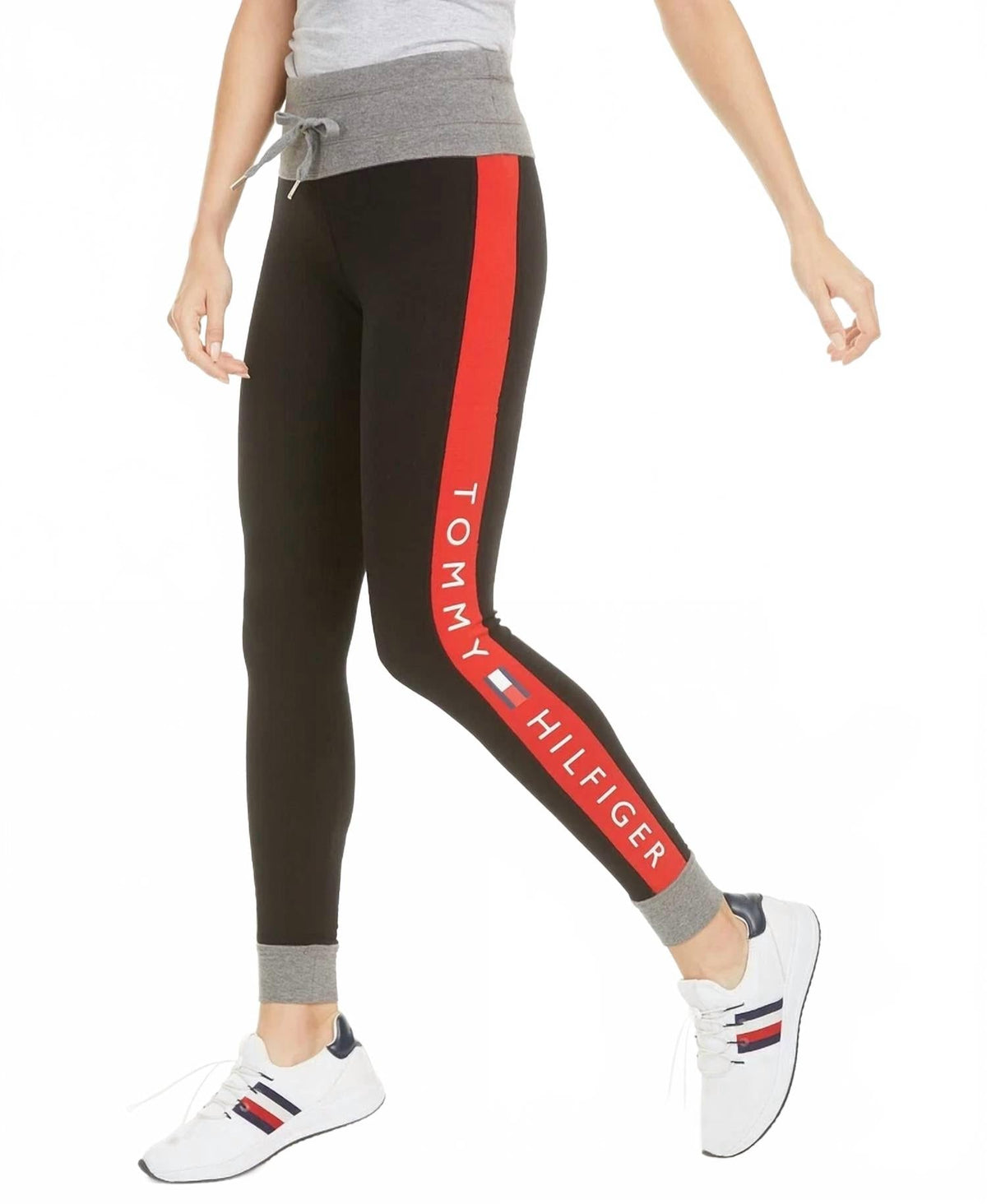 Pantalón deportivo a rayas color negro