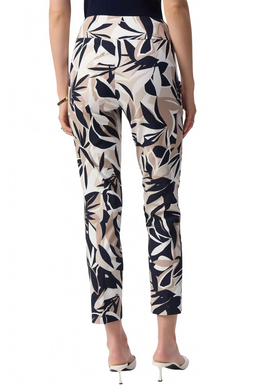 Pantalón de corte ajustado