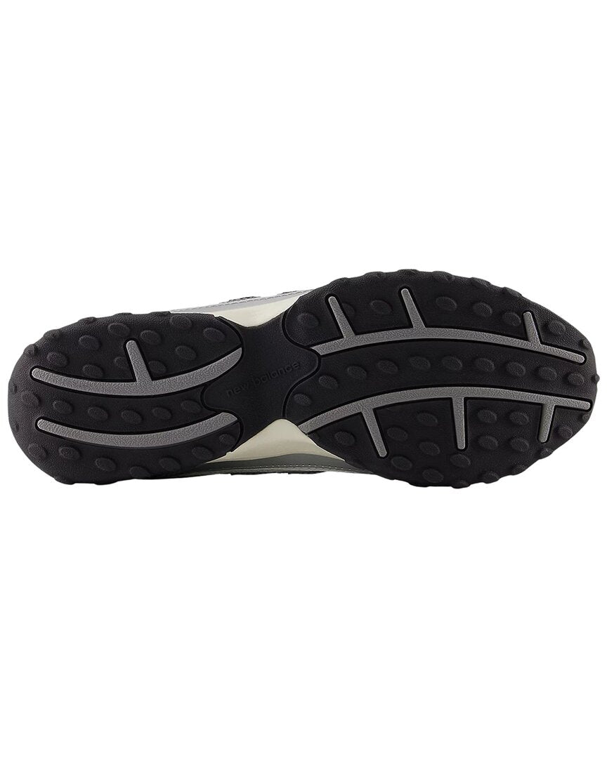 Tenis de gamuza