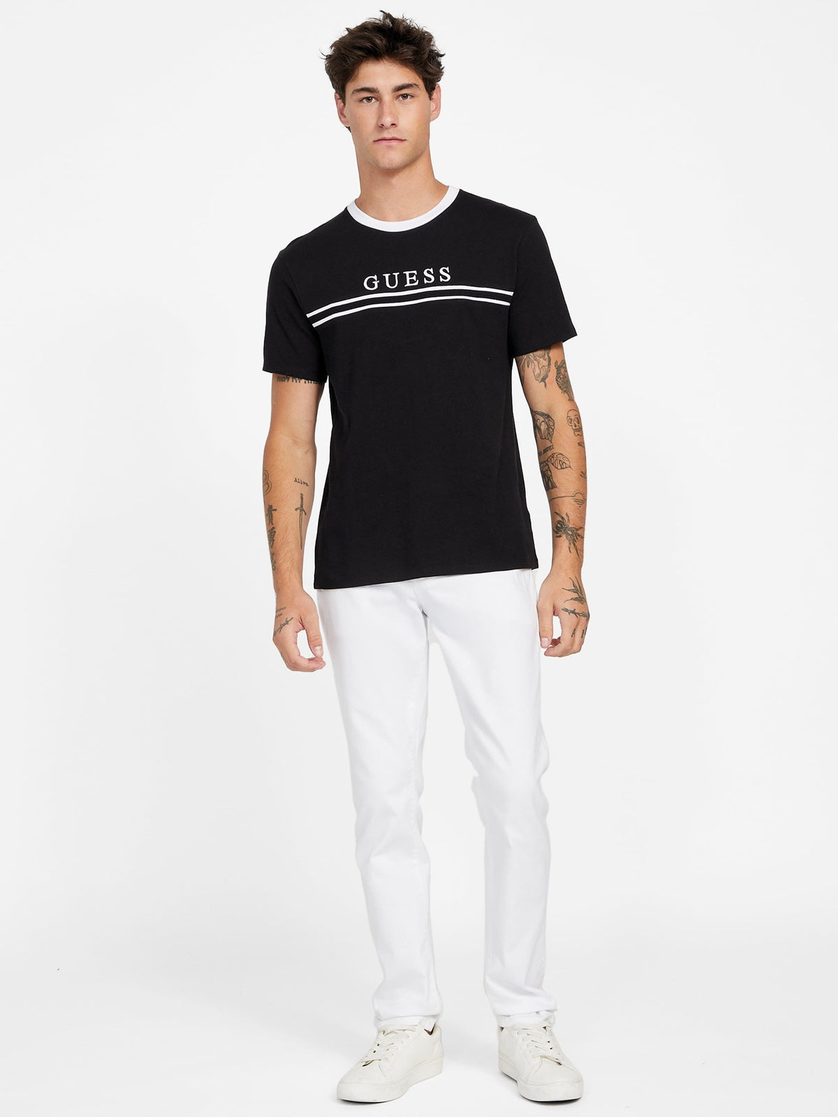 Camiseta con cuello redondo